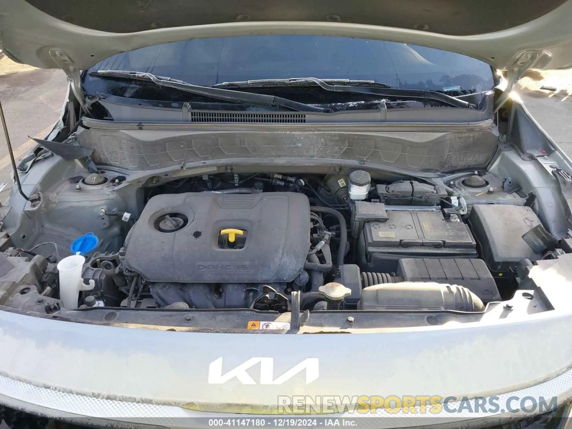 10 fotografías del automóvil dañado KNDERCAA6N7273348 KIA SELTOS 2022