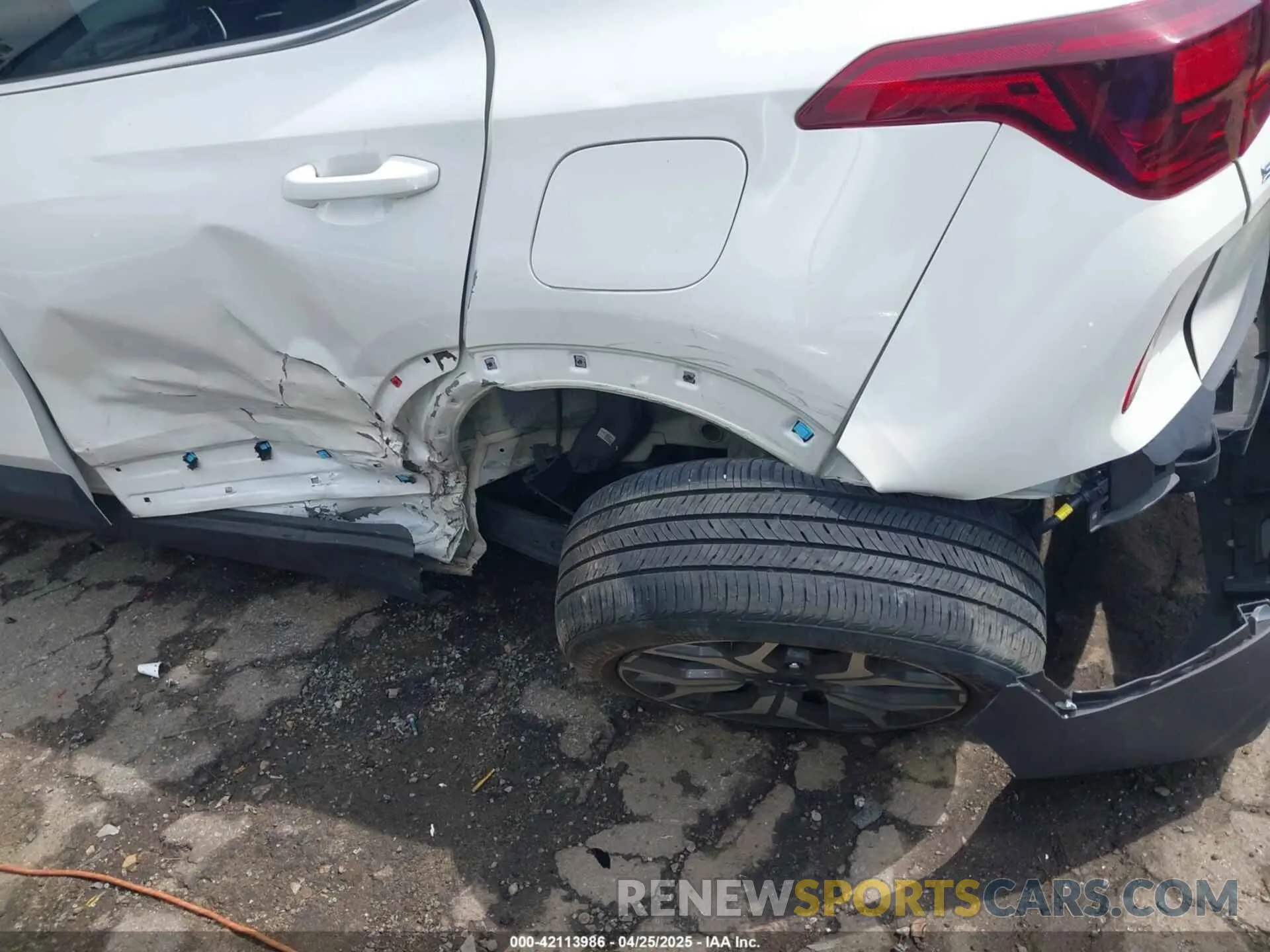 6 fotografías del automóvil dañado KNDERCAAXN7287172 KIA SELTOS 2022