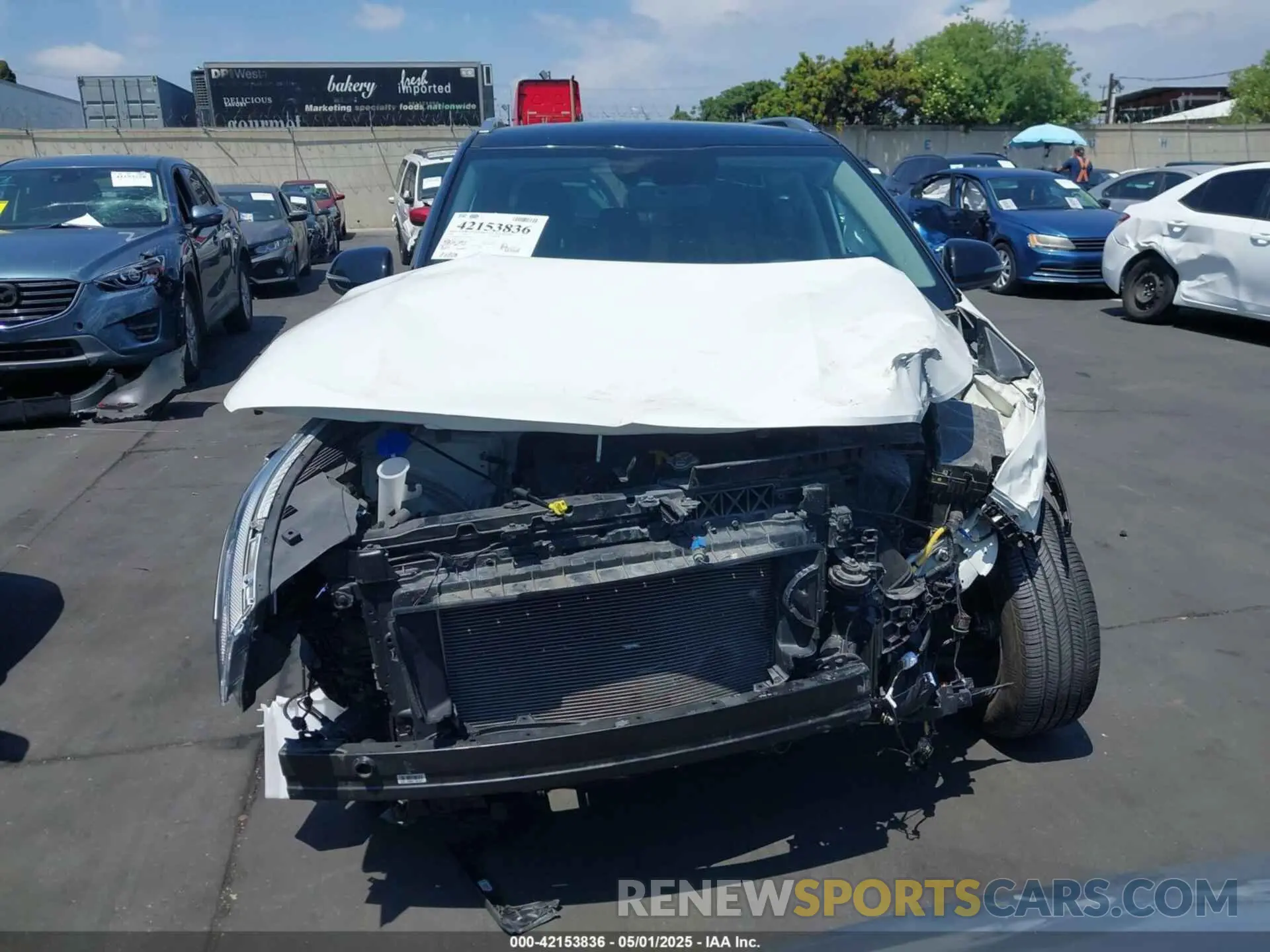 13 fotografías del automóvil dañado KNDEU2AA9N7293070 KIA SELTOS 2022