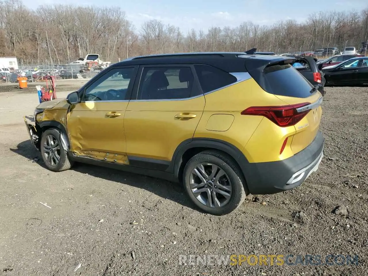 2 fotografías del automóvil dañado KNDEUCAA2N7235341 KIA SELTOS 2022