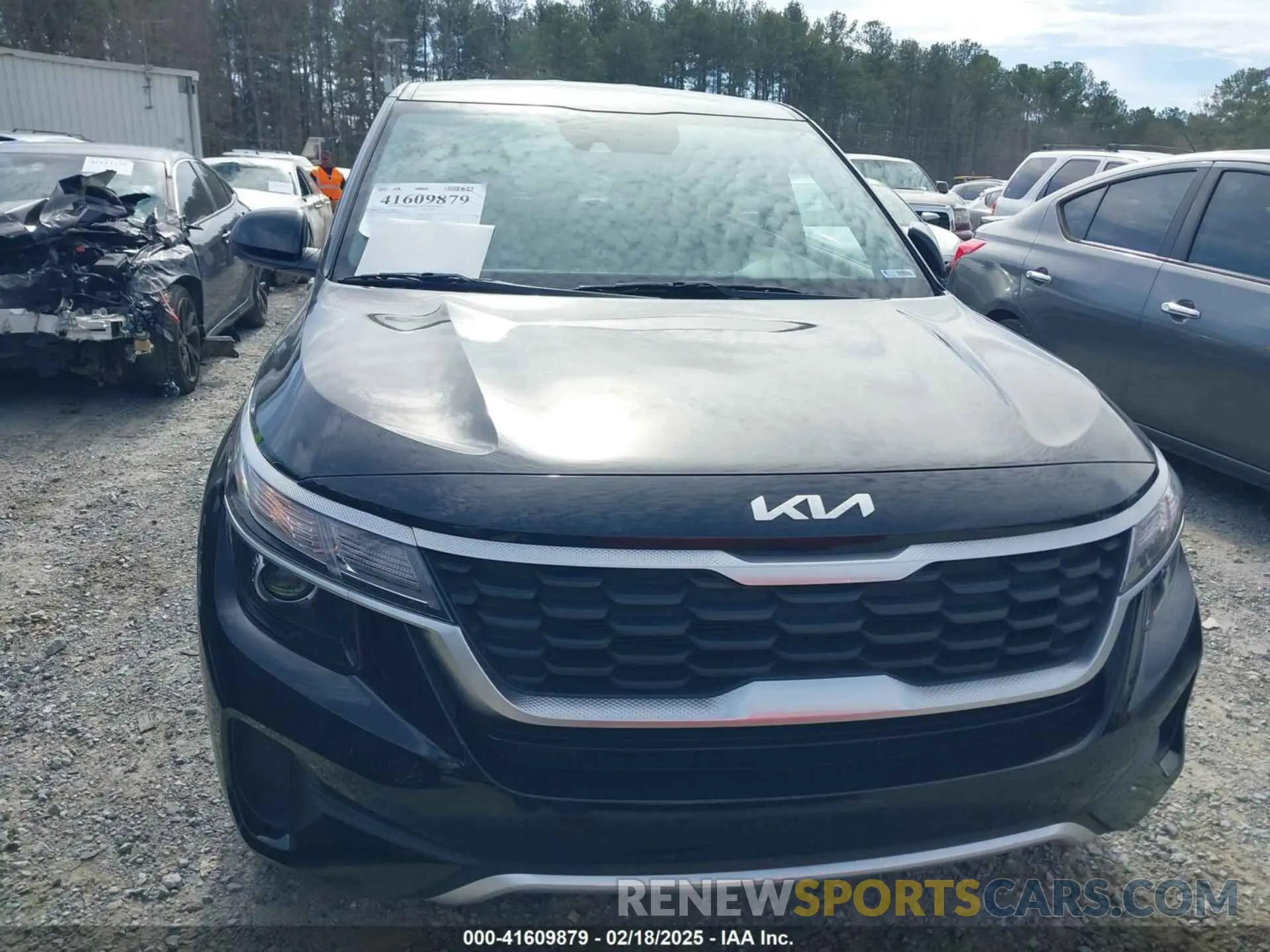 13 fotografías del automóvil dañado KNDEPCAA1P7430034 KIA SELTOS 2023