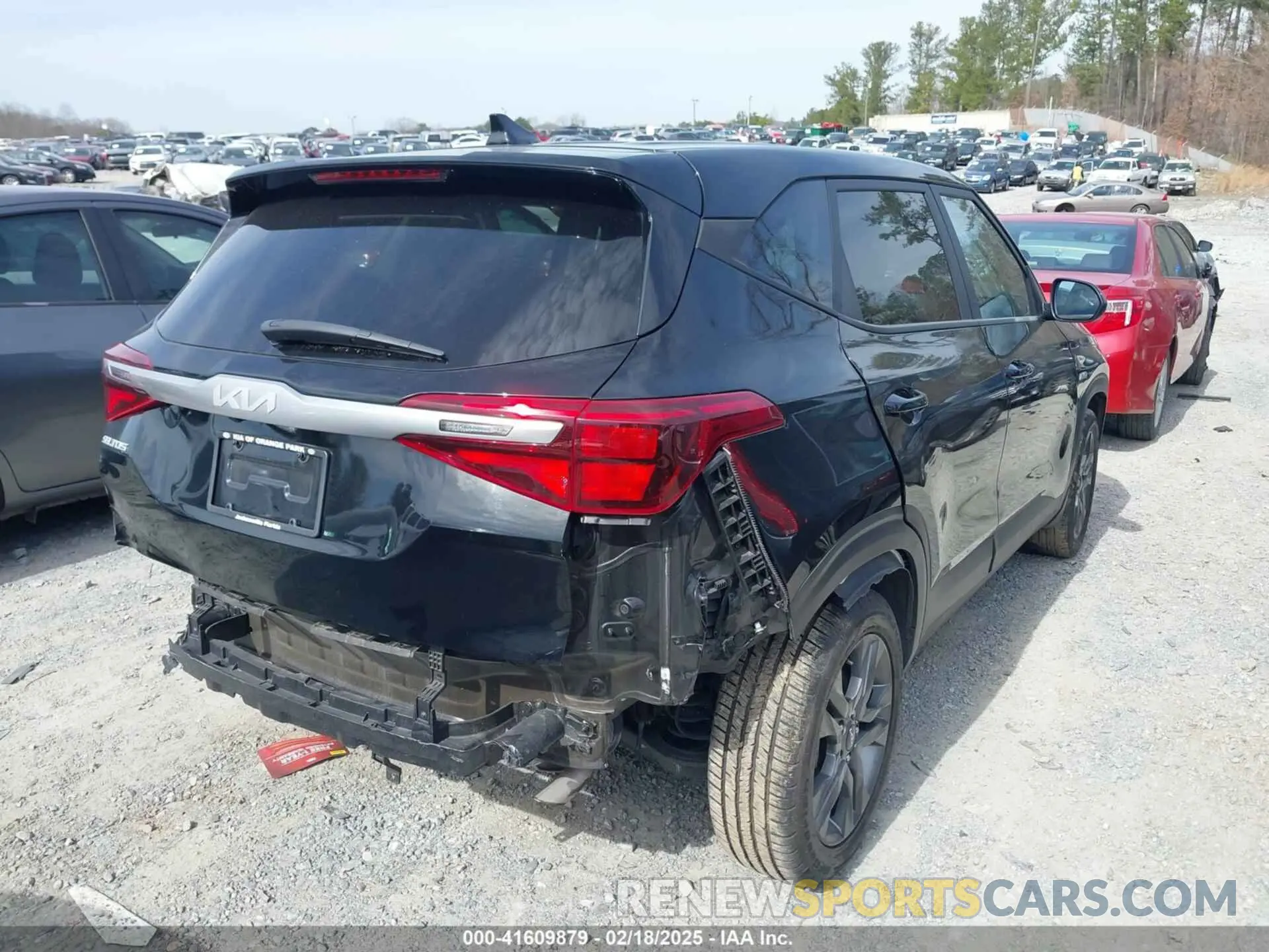 4 fotografías del automóvil dañado KNDEPCAA1P7430034 KIA SELTOS 2023