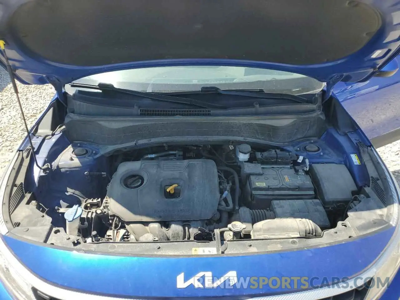 12 fotografías del automóvil dañado KNDEPCAA2P7452124 KIA SELTOS 2023