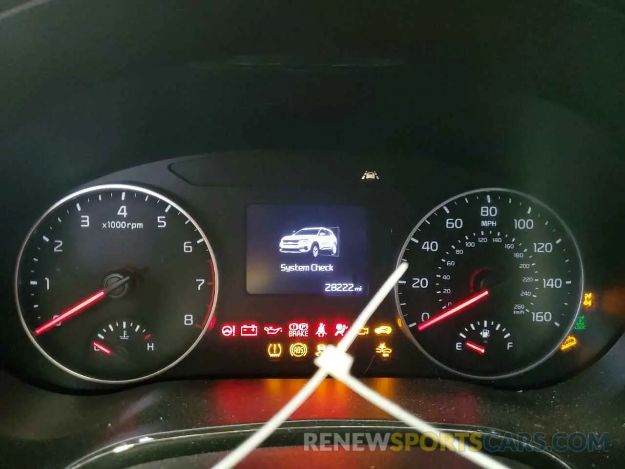 9 fotografías del automóvil dañado KNDERCAA6P7404152 KIA SELTOS 2023