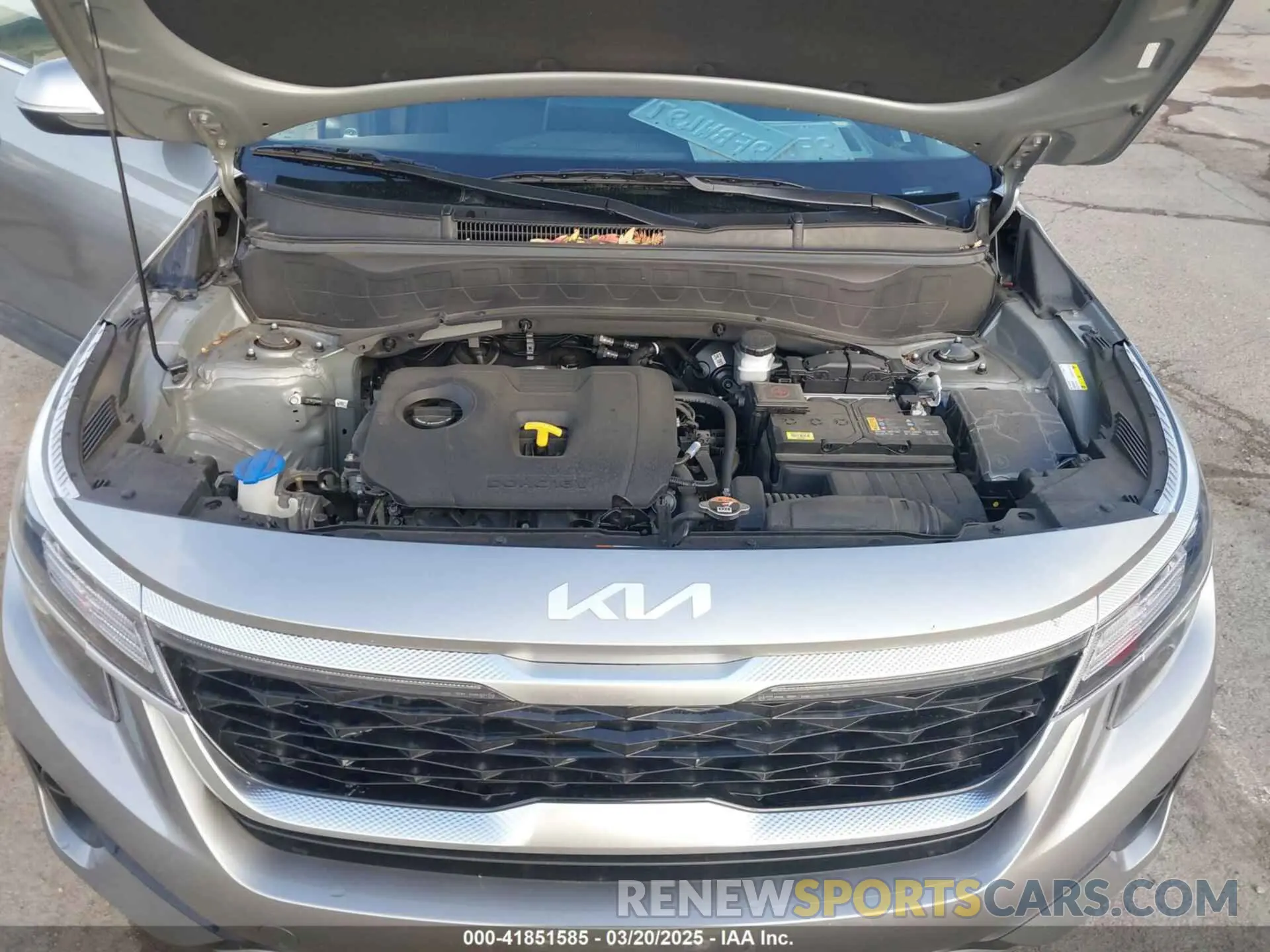 10 fotografías del automóvil dañado KNDERCAA9P7396919 KIA SELTOS 2023