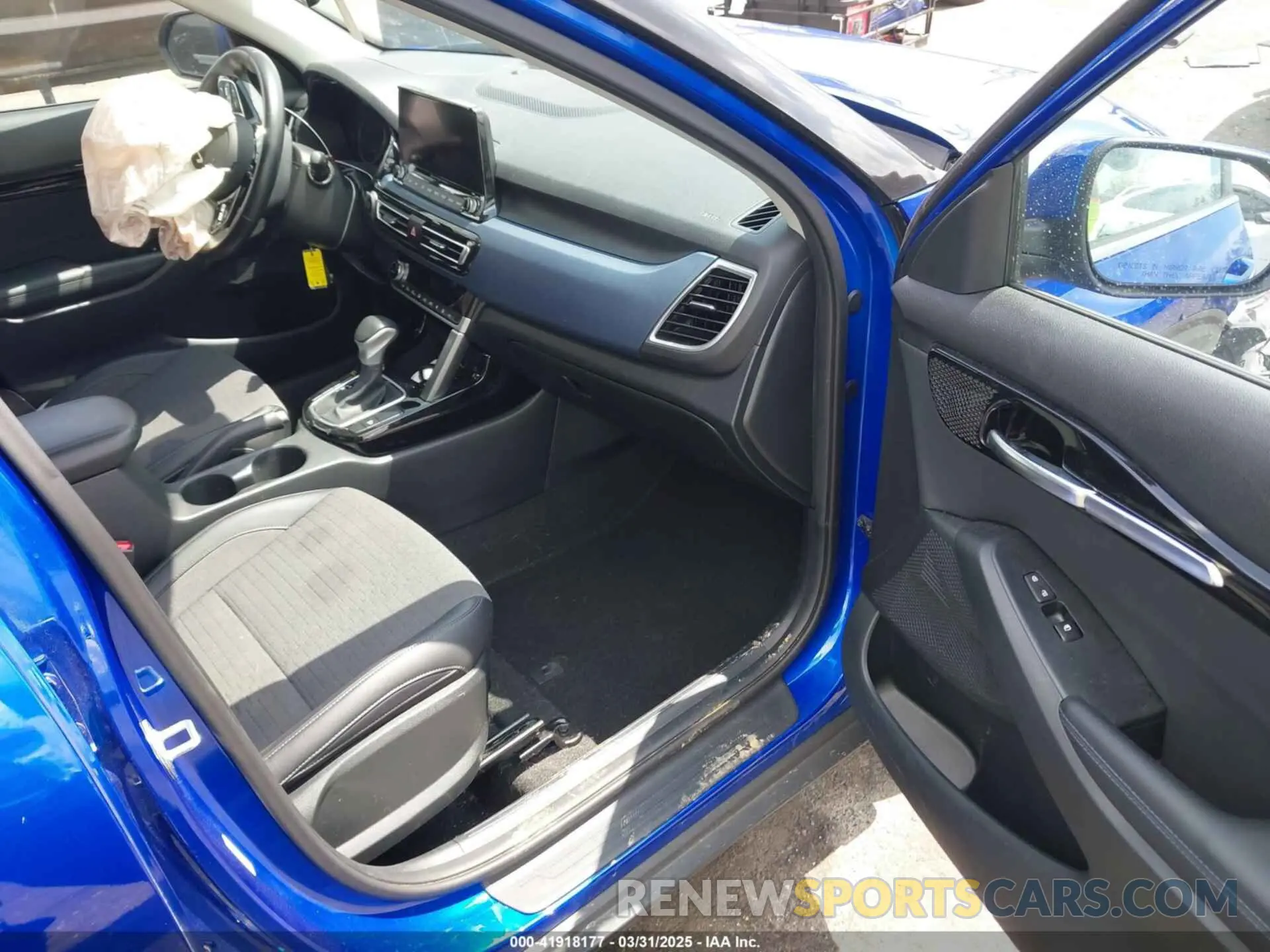 5 fotografías del automóvil dañado KNDEU2AA0P7417617 KIA SELTOS 2023