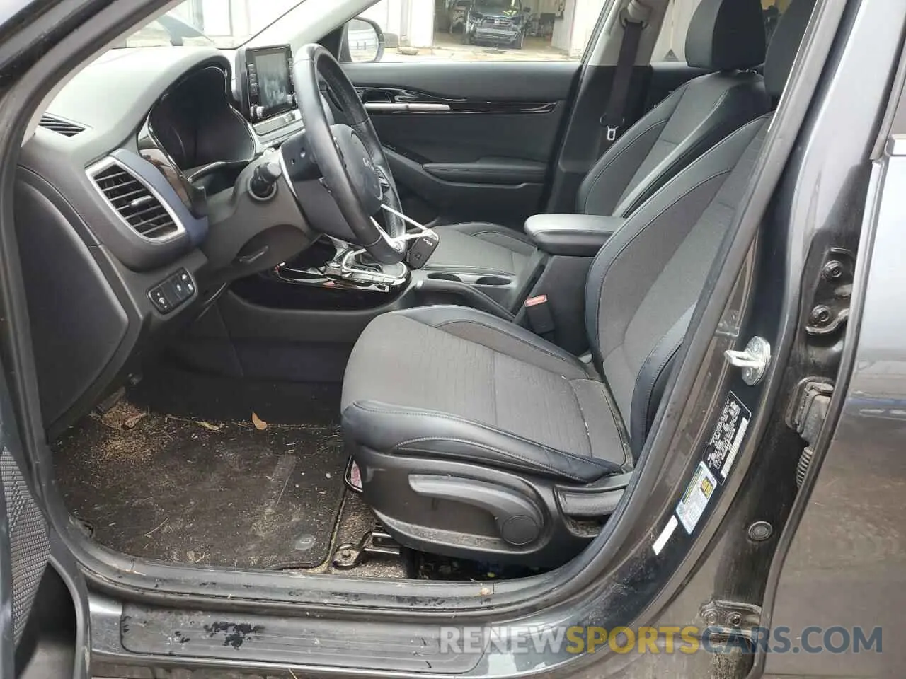 7 fotografías del automóvil dañado KNDEU2AA0P7444719 KIA SELTOS 2023
