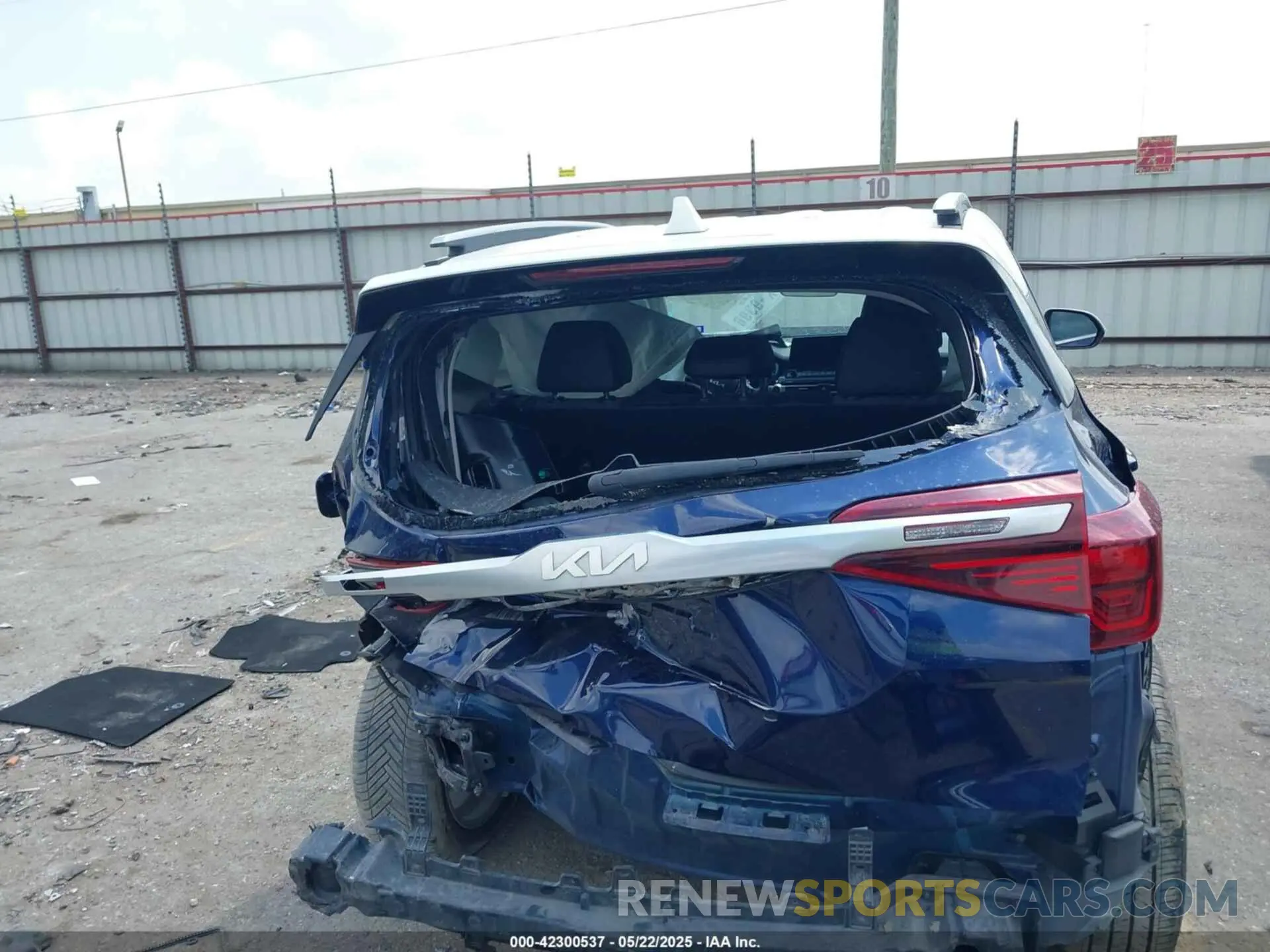 16 fotografías del automóvil dañado KNDEU2AA3P7397279 KIA SELTOS 2023