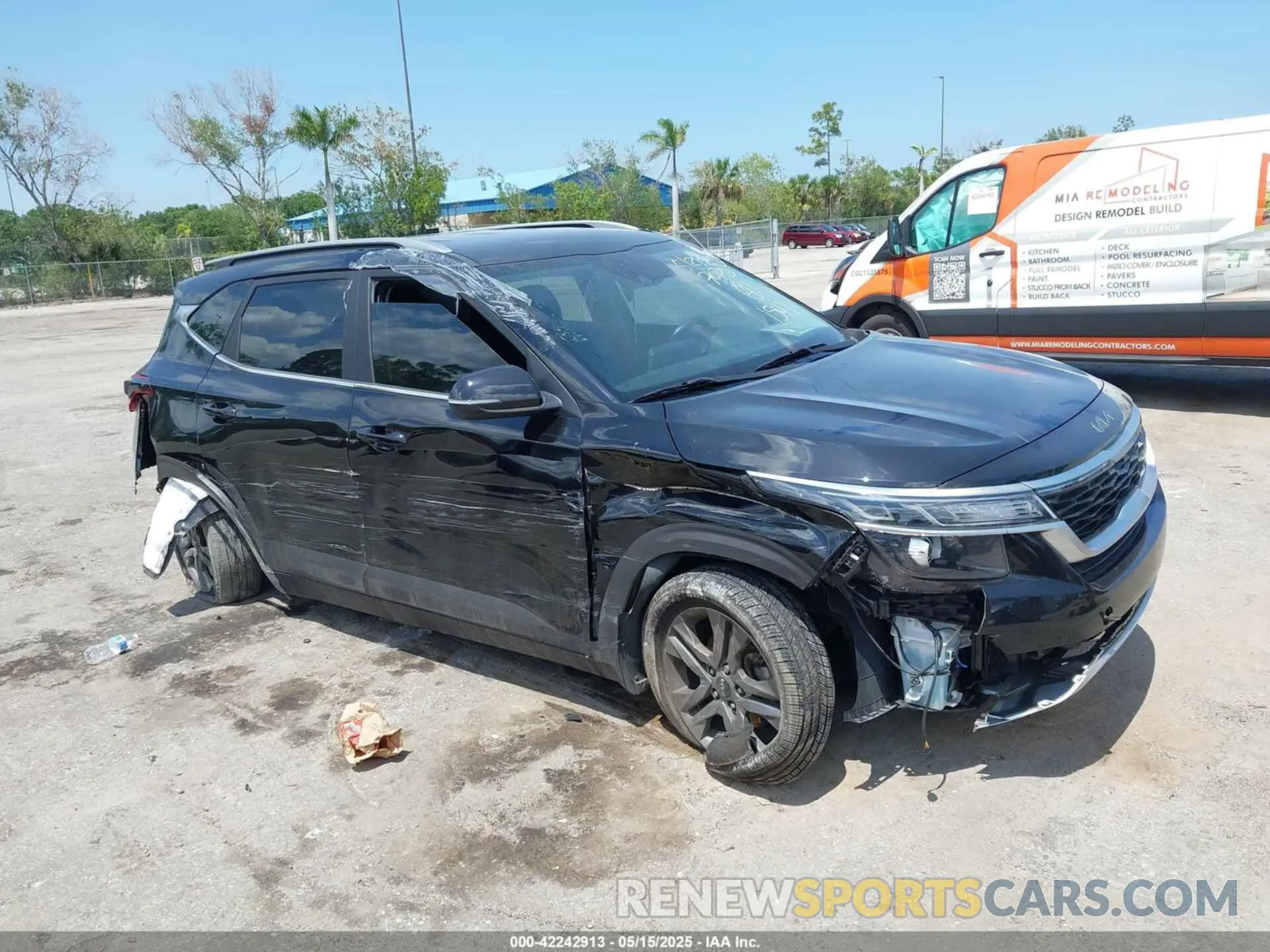 1 fotografías del automóvil dañado KNDEU2AA4P7371547 KIA SELTOS 2023