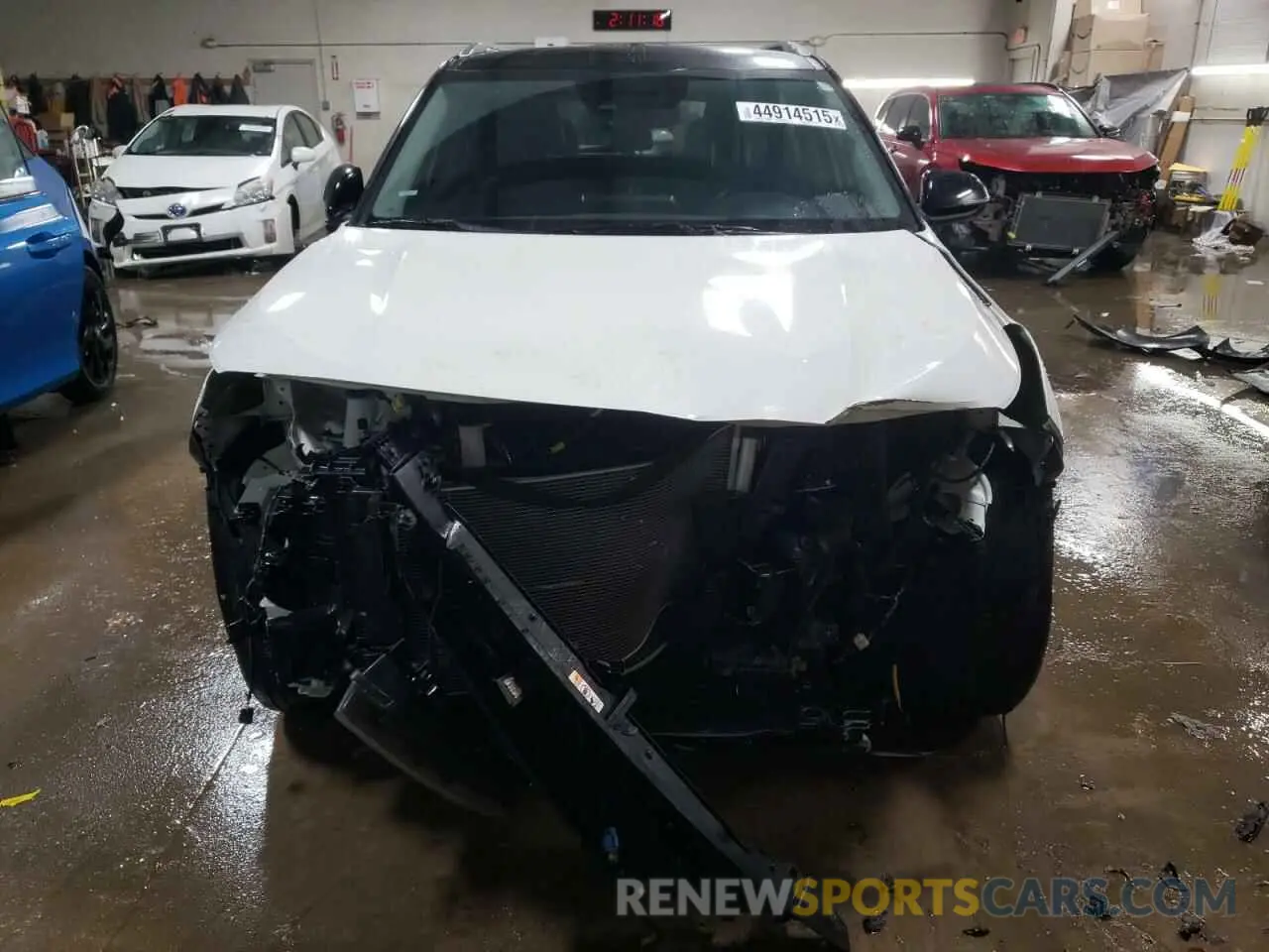 5 fotografías del automóvil dañado KNDEU2AA4P7392673 KIA SELTOS 2023