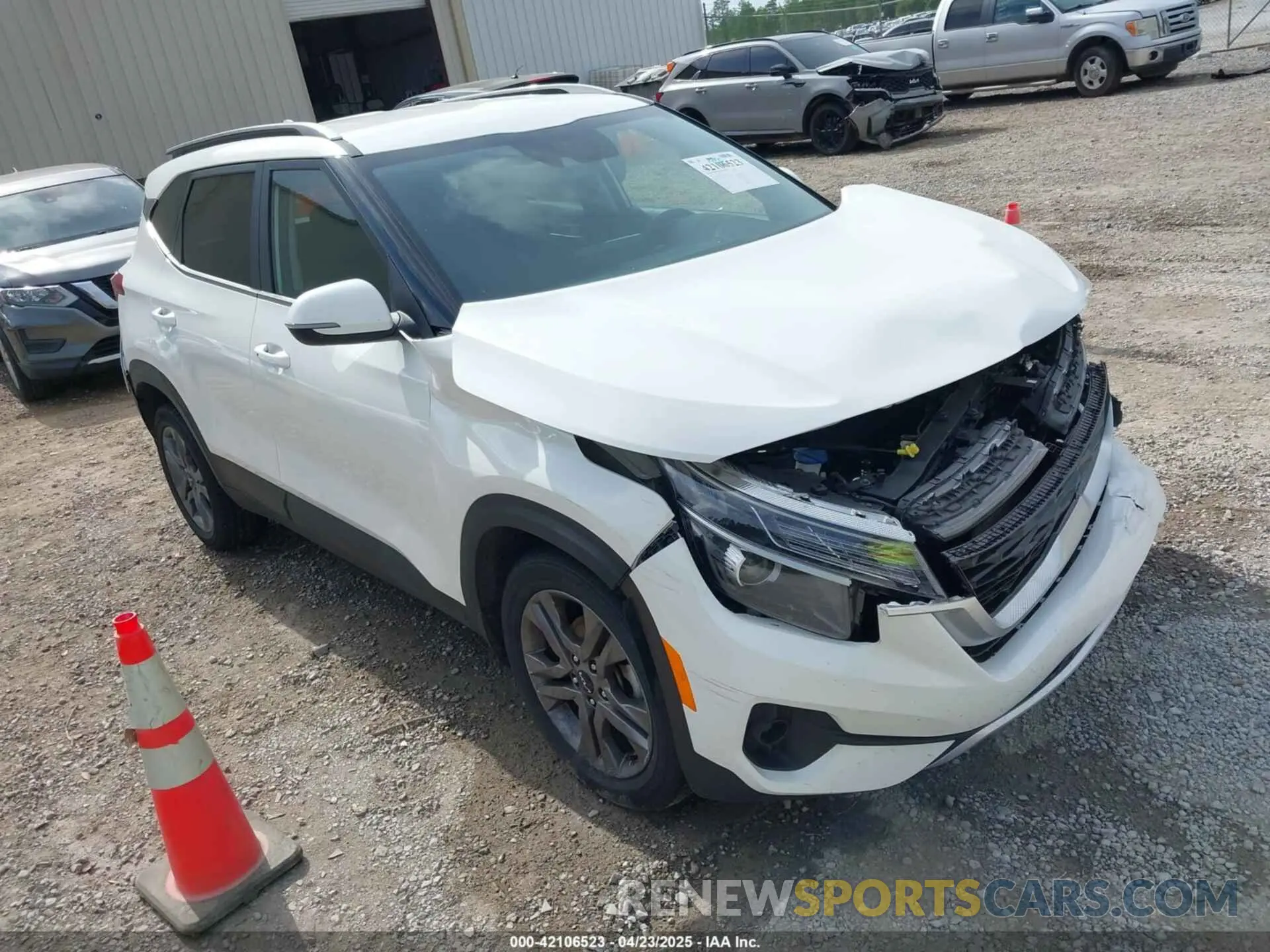 1 fotografías del automóvil dañado KNDEU2AA8P7429160 KIA SELTOS 2023