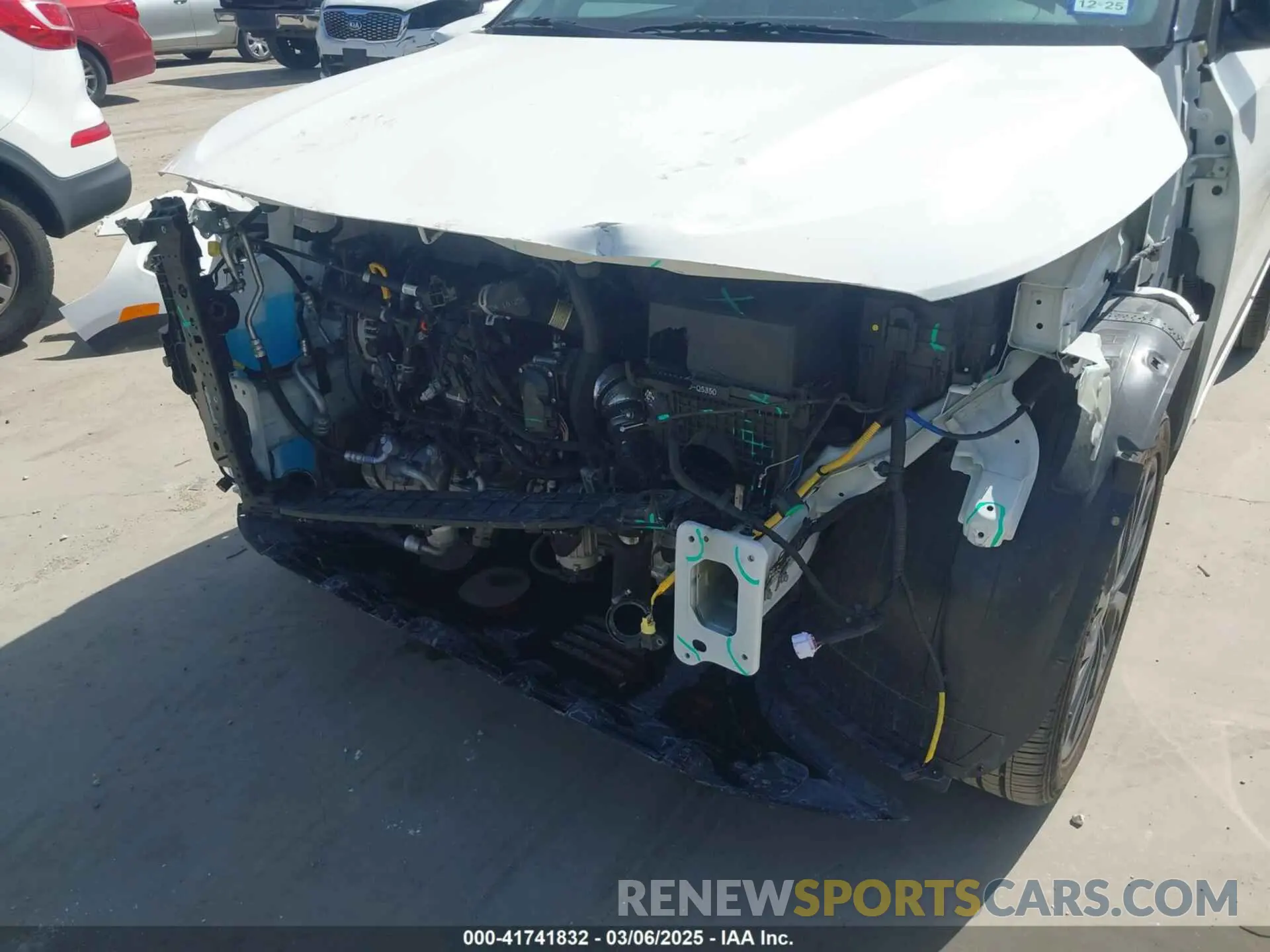 6 fotografías del automóvil dañado KNDEUCA21P7402056 KIA SELTOS 2023