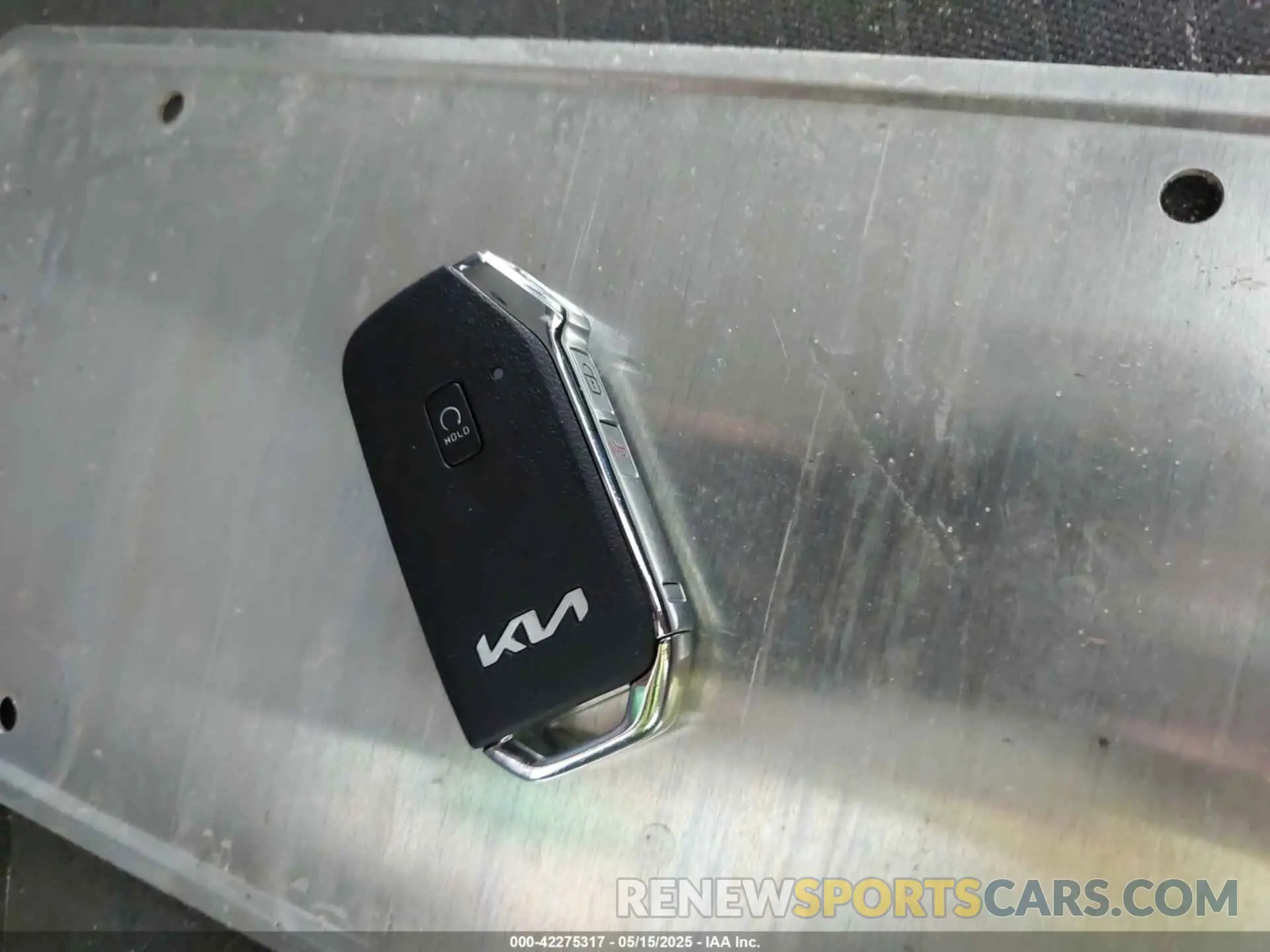 11 fotografías del automóvil dañado KNDEUCAA2P7439964 KIA SELTOS 2023