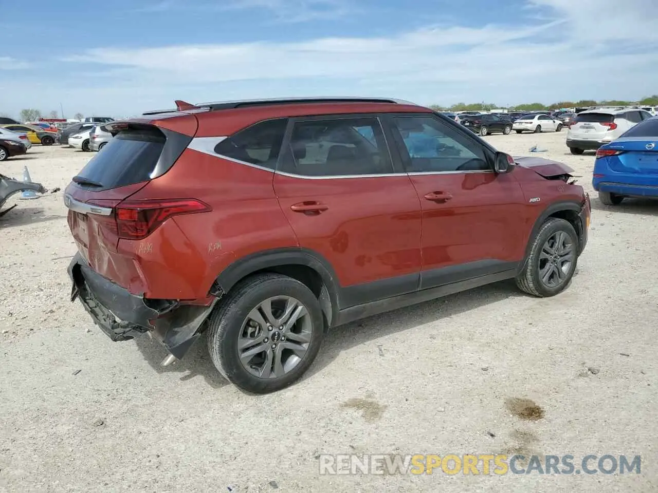 3 fotografías del automóvil dañado KNDEUCAA4P7449427 KIA SELTOS 2023