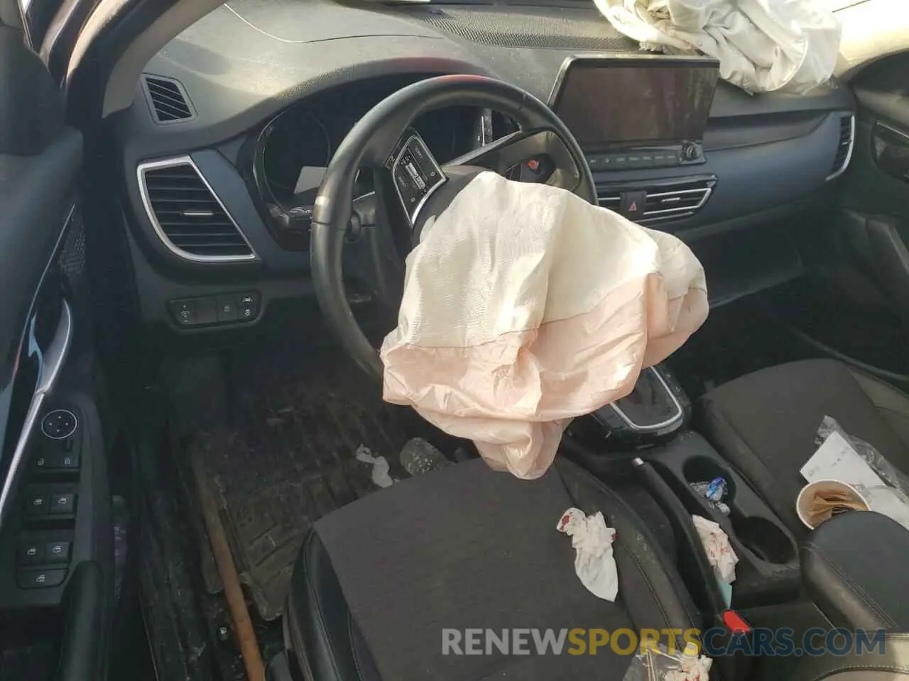 8 fotografías del automóvil dañado KNDEUCAA5P7438114 KIA SELTOS 2023