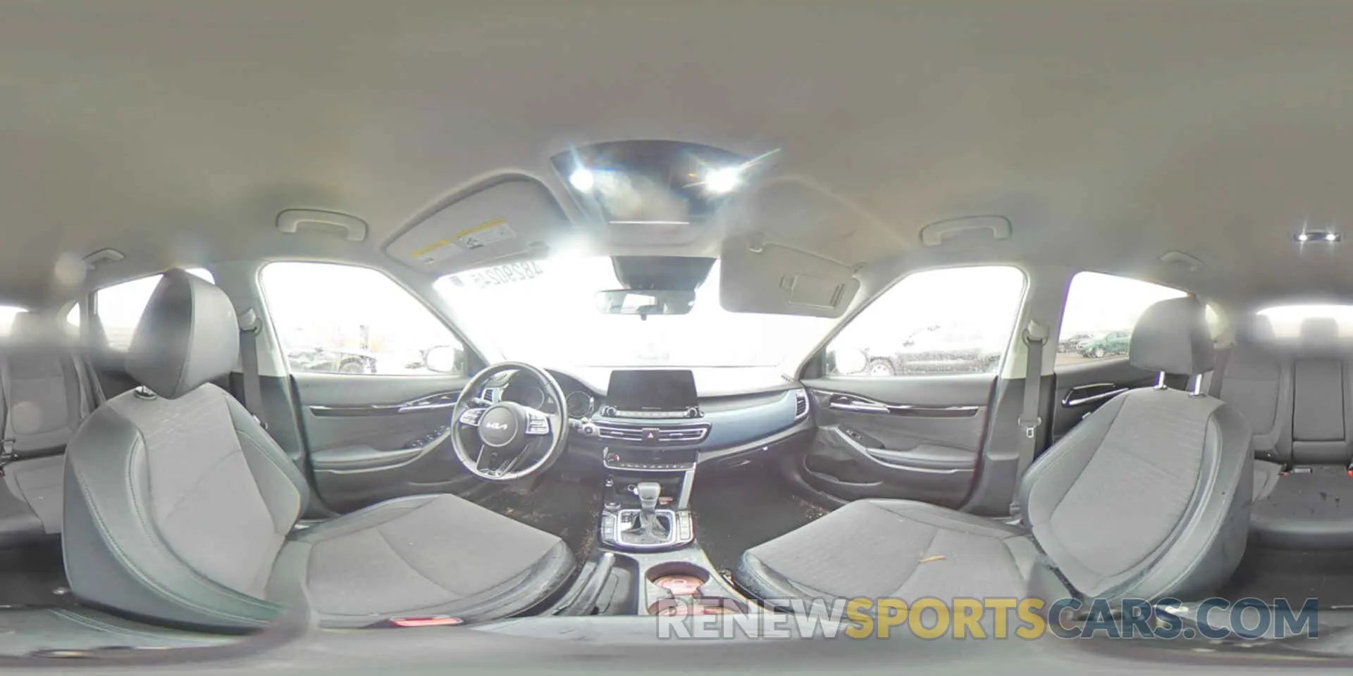 13 fotografías del automóvil dañado KNDEUCAA7P7420116 KIA SELTOS 2023