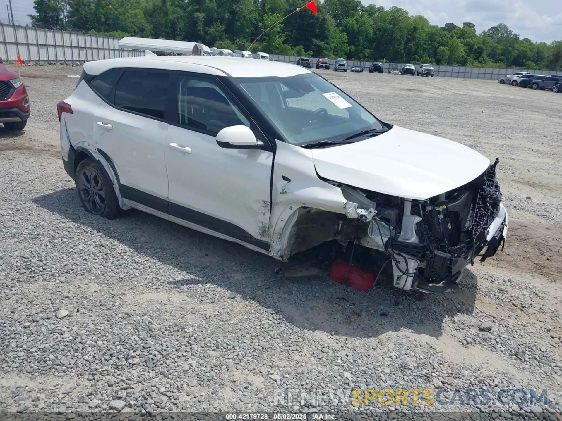1 fotografías del automóvil dañado KNDEPCAA7R7579163 KIA SELTOS 2024