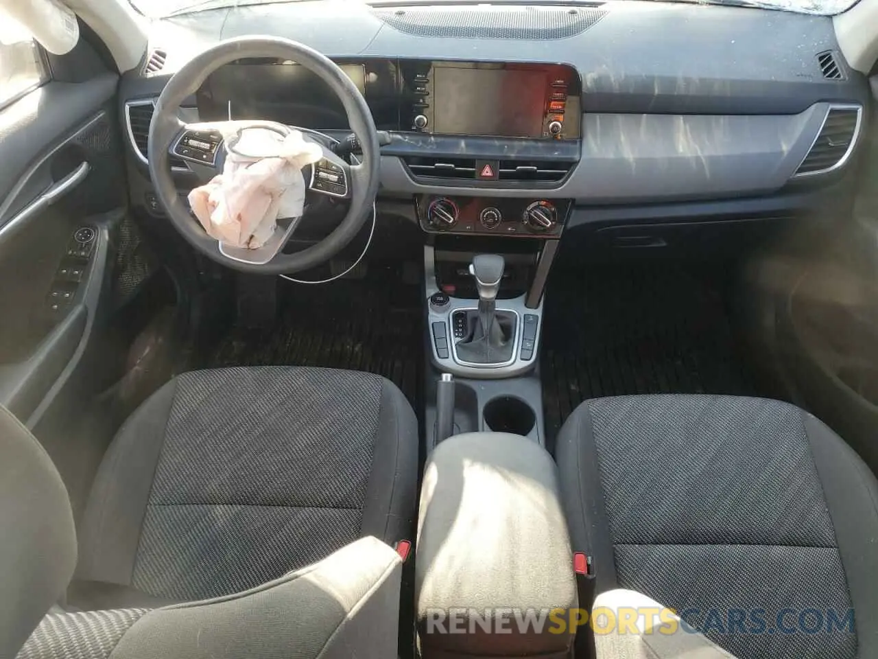 8 fotografías del automóvil dañado KNDEPCAA7R7645243 KIA SELTOS 2024
