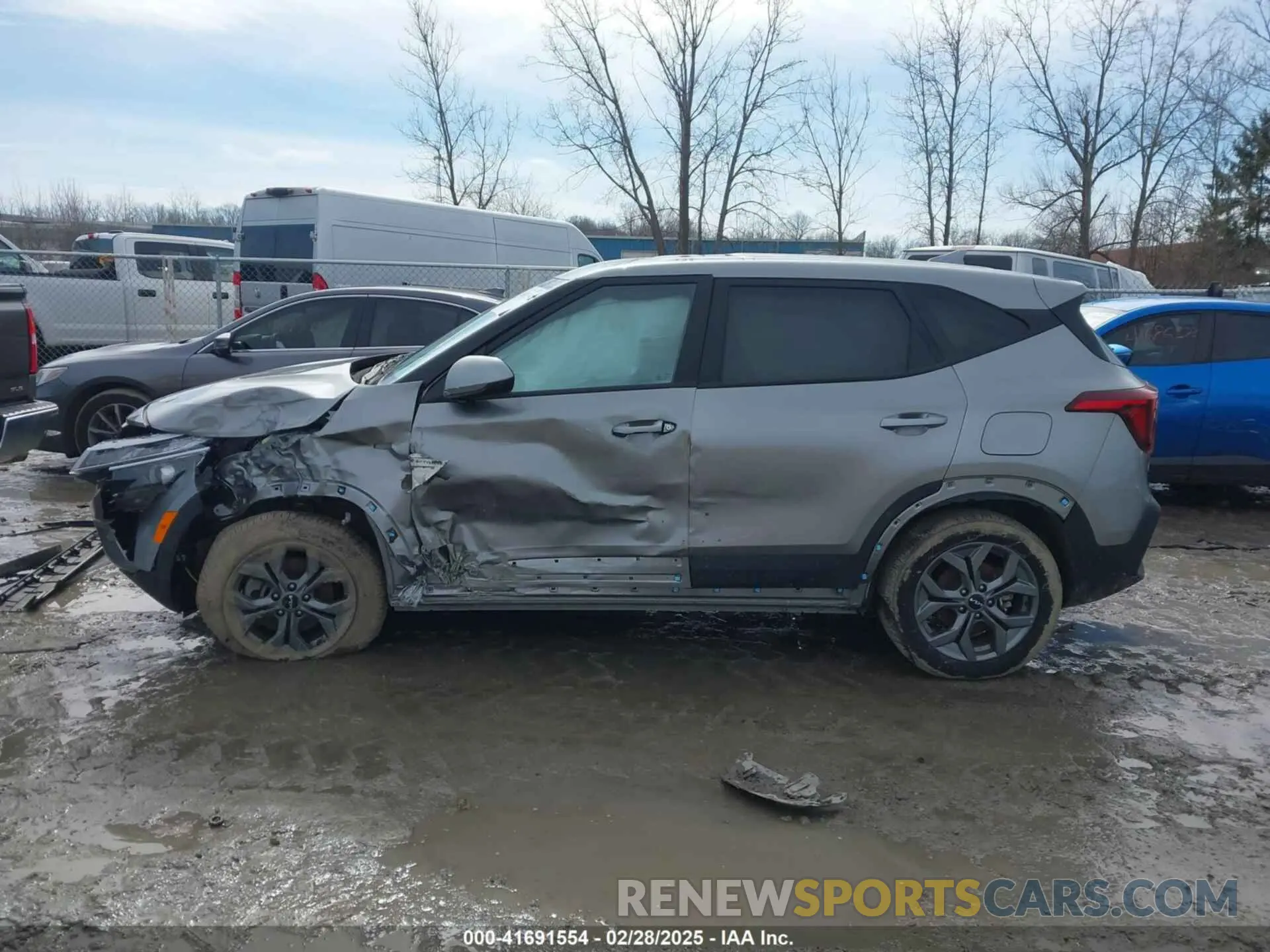 14 fotografías del automóvil dañado KNDEPCAAXR7567119 KIA SELTOS 2024