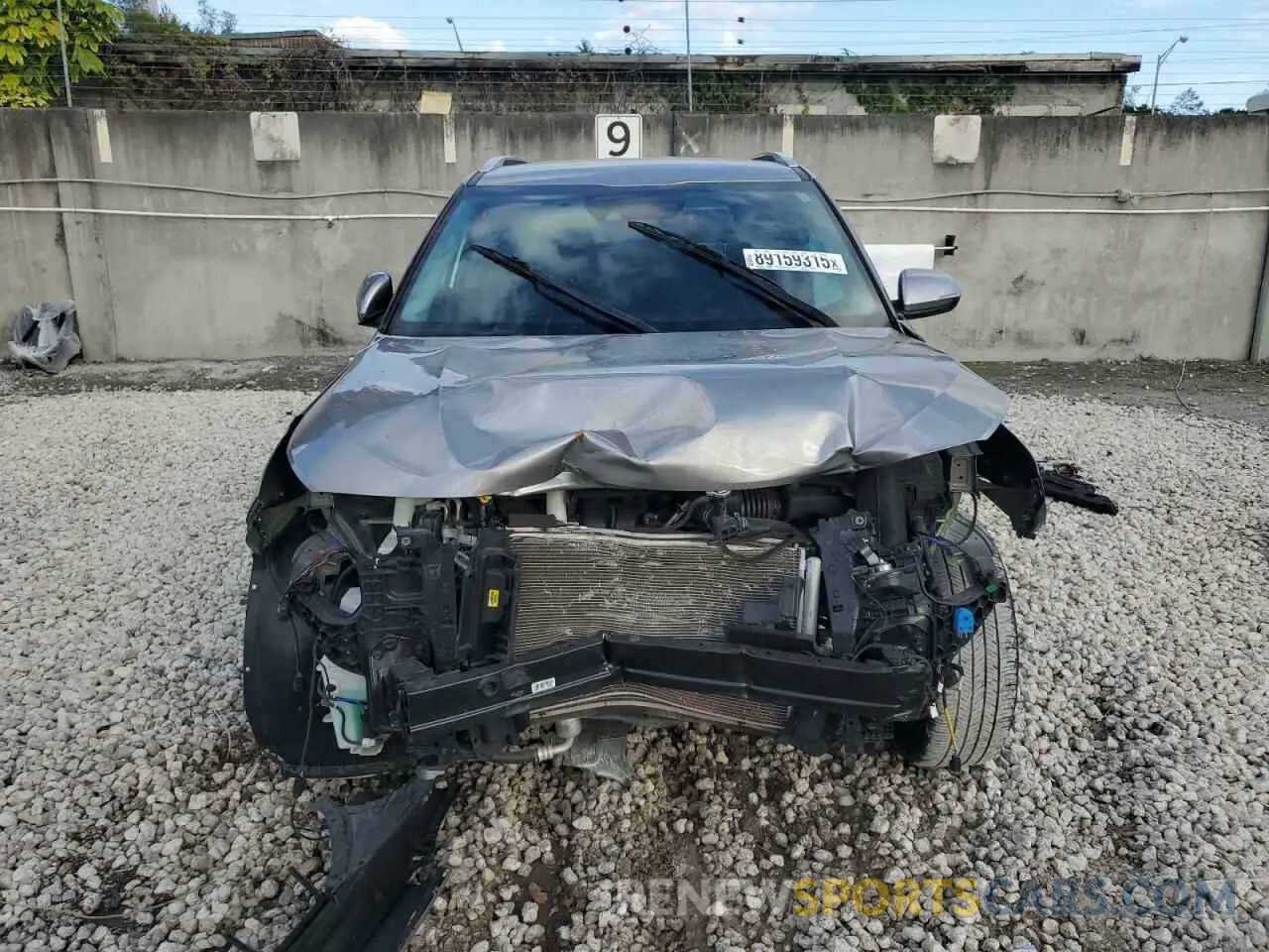 5 fotografías del automóvil dañado KNDER2AA1R7563528 KIA SELTOS 2024