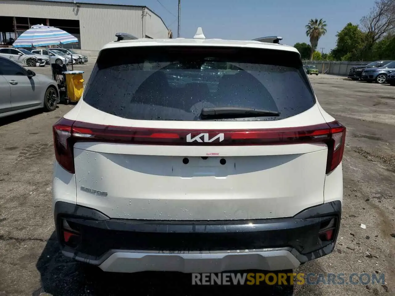 6 fotografías del automóvil dañado KNDER2AA2R7552036 KIA SELTOS 2024