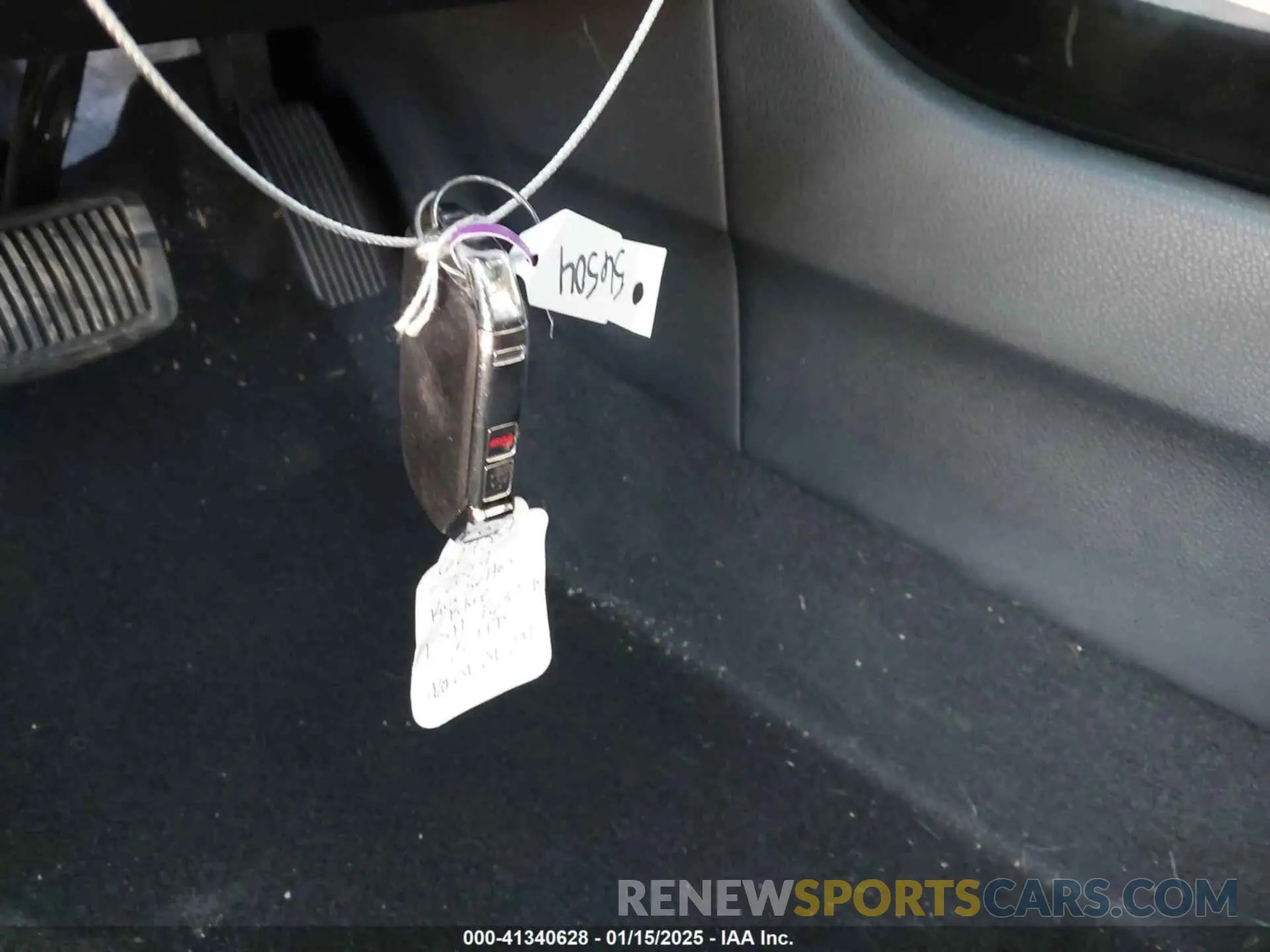 11 fotografías del automóvil dañado KNDER2AA2R7587269 KIA SELTOS 2024