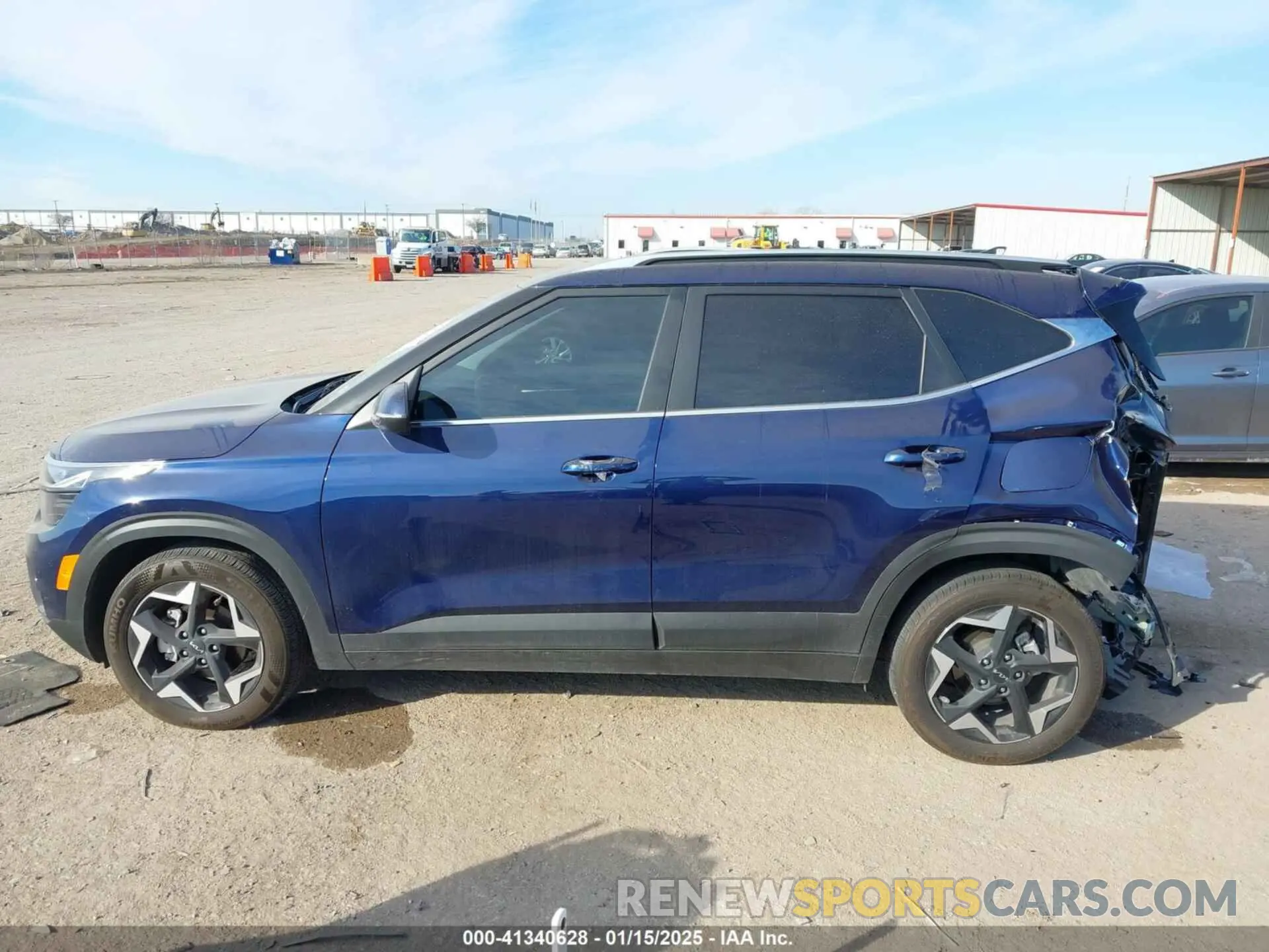 14 fotografías del automóvil dañado KNDER2AA2R7587269 KIA SELTOS 2024
