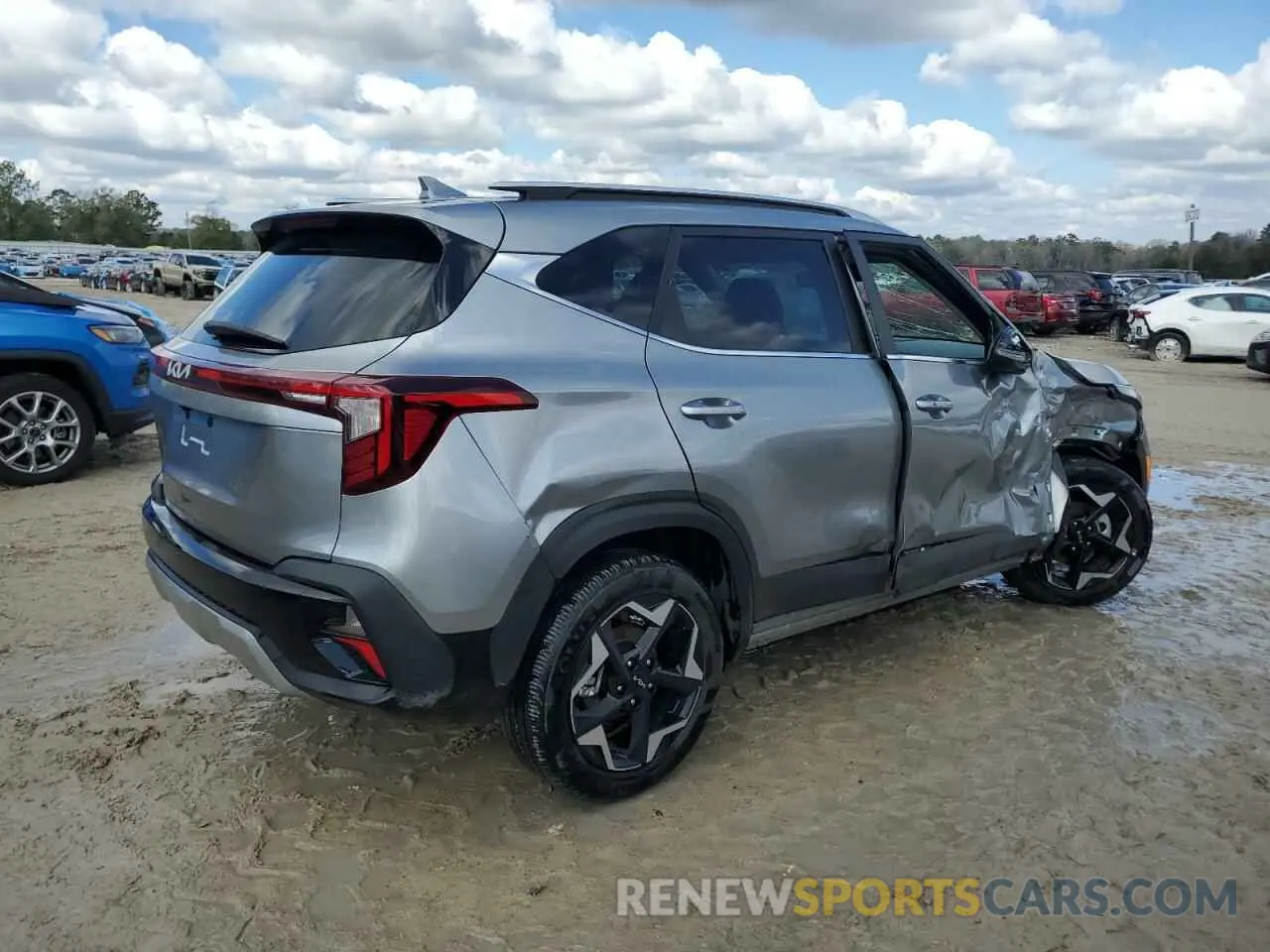 3 fotografías del automóvil dañado KNDER2AA3R7654509 KIA SELTOS 2024