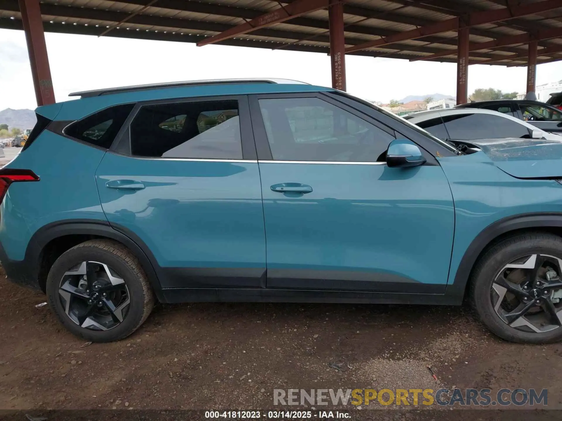 14 fotografías del automóvil dañado KNDER2AA4R7481051 KIA SELTOS 2024