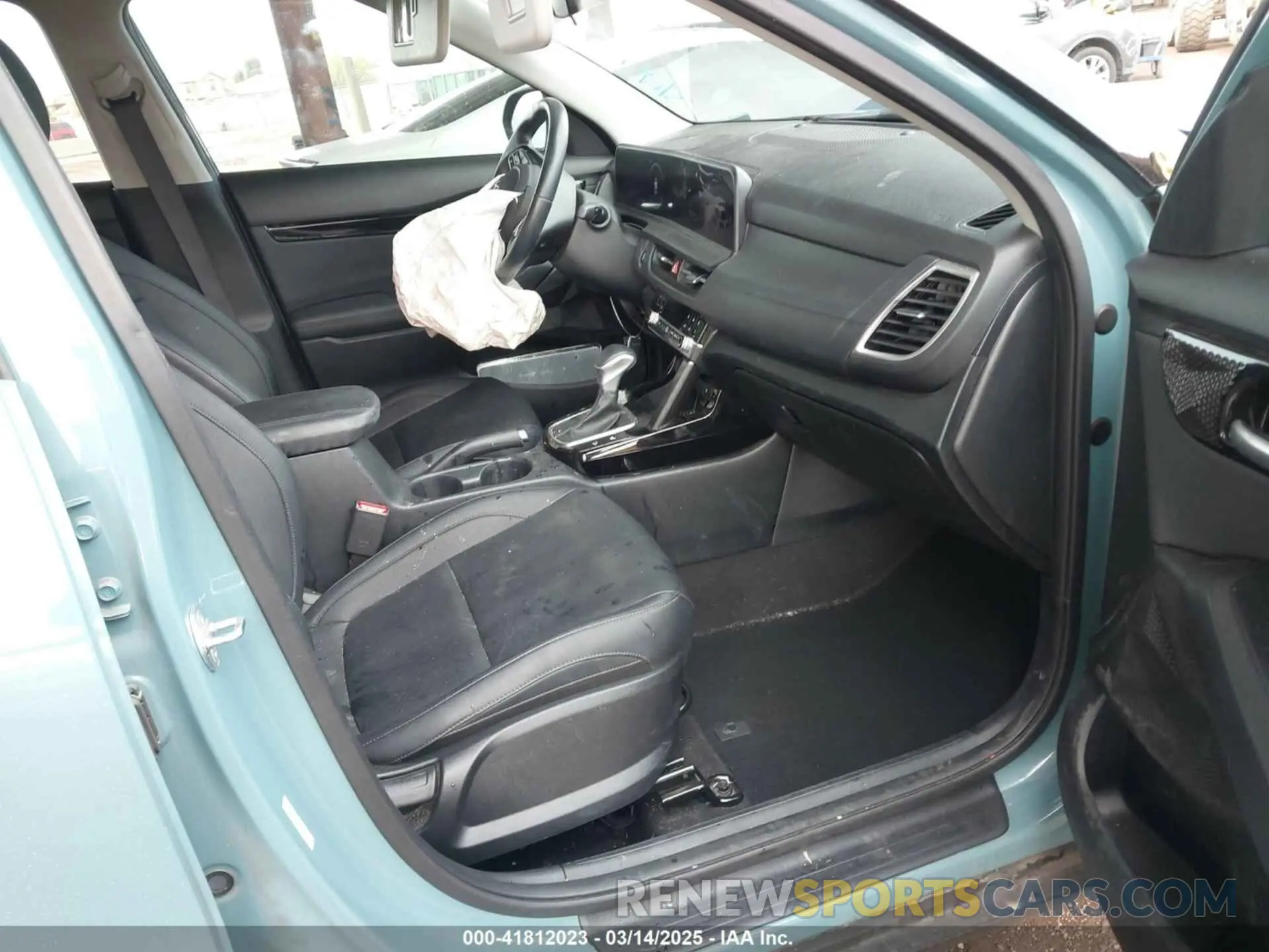 5 fotografías del automóvil dañado KNDER2AA4R7481051 KIA SELTOS 2024