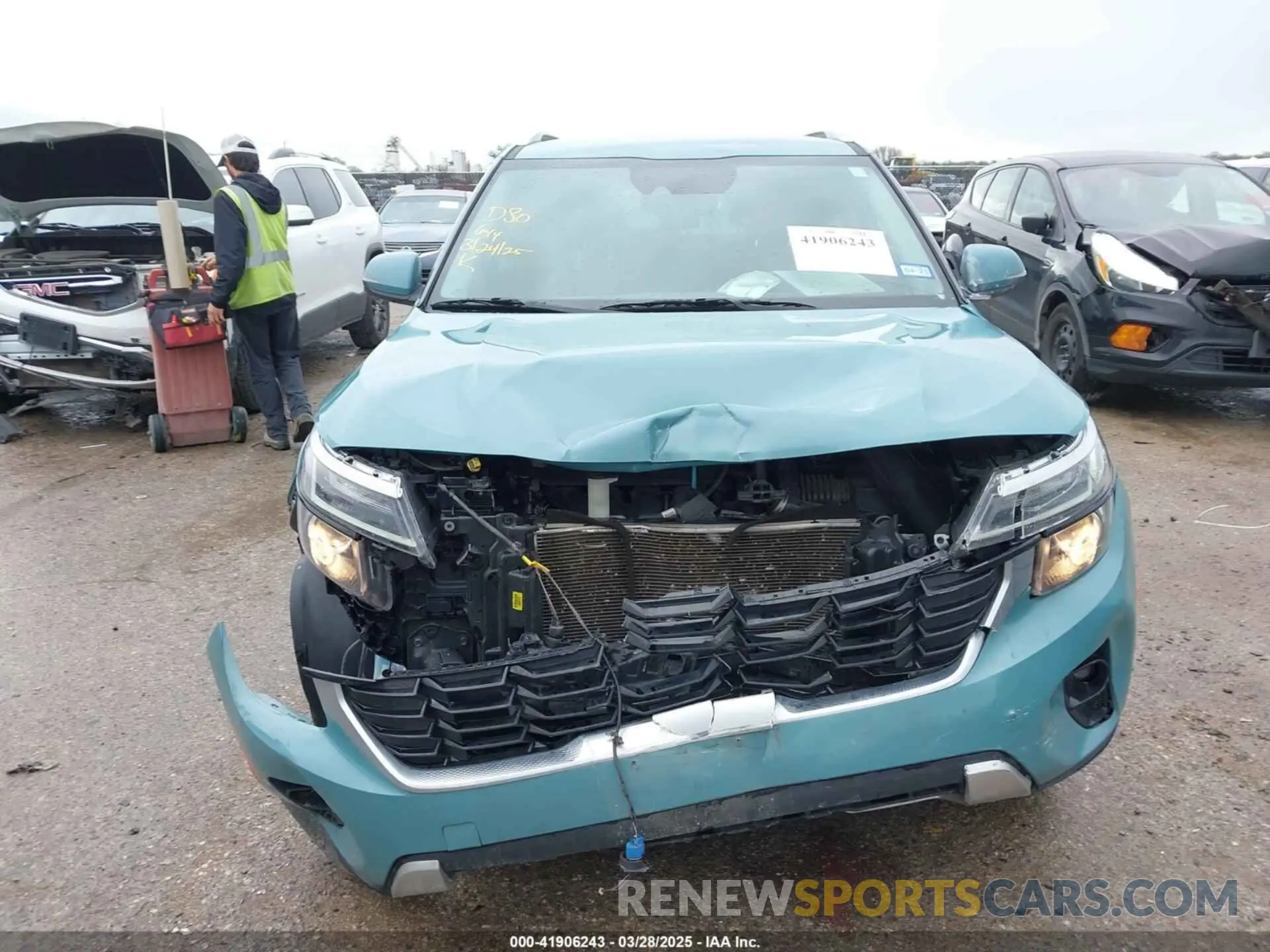 6 fotografías del automóvil dañado KNDER2AA5R7473573 KIA SELTOS 2024
