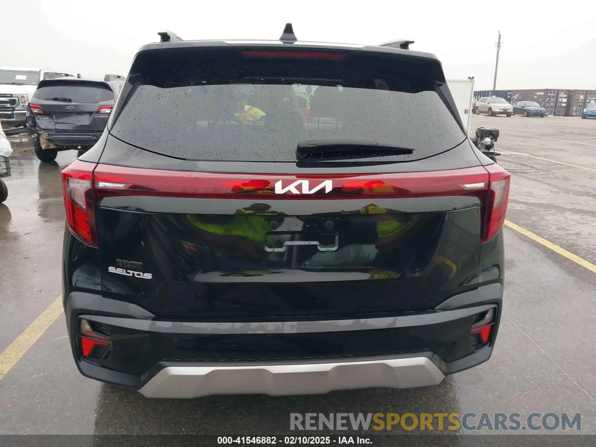 16 fotografías del automóvil dañado KNDER2AA6R7663883 KIA SELTOS 2024