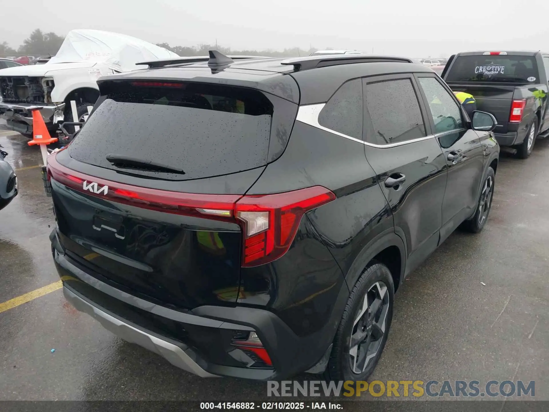 4 fotografías del automóvil dañado KNDER2AA6R7663883 KIA SELTOS 2024