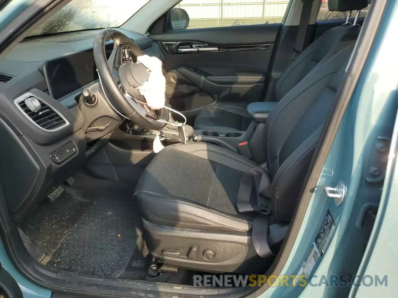 7 fotografías del automóvil dañado KNDER2AA7R7474076 KIA SELTOS 2024