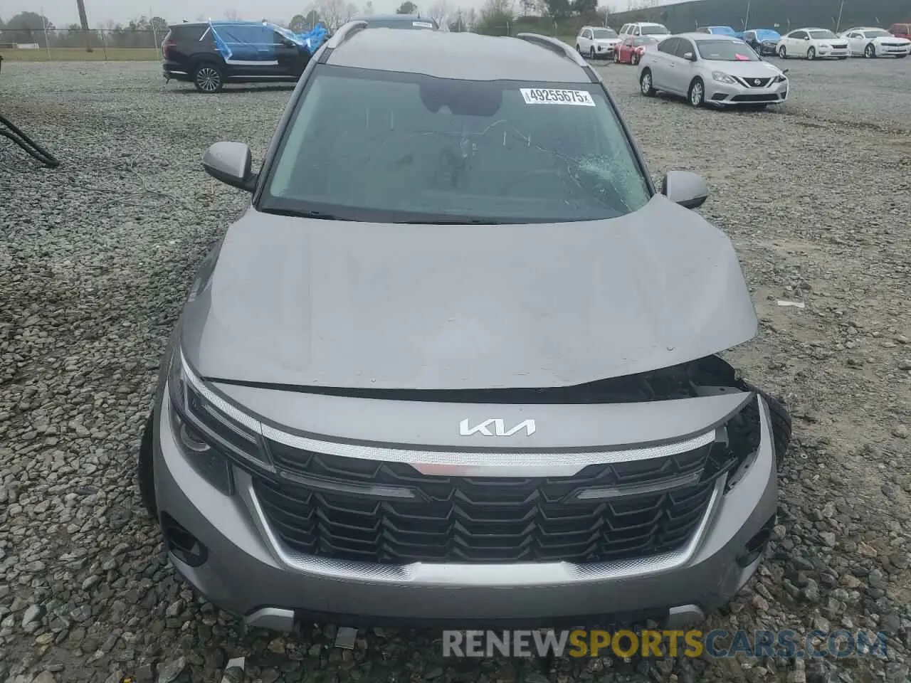 5 fotografías del automóvil dañado KNDER2AA8R7524628 KIA SELTOS 2024
