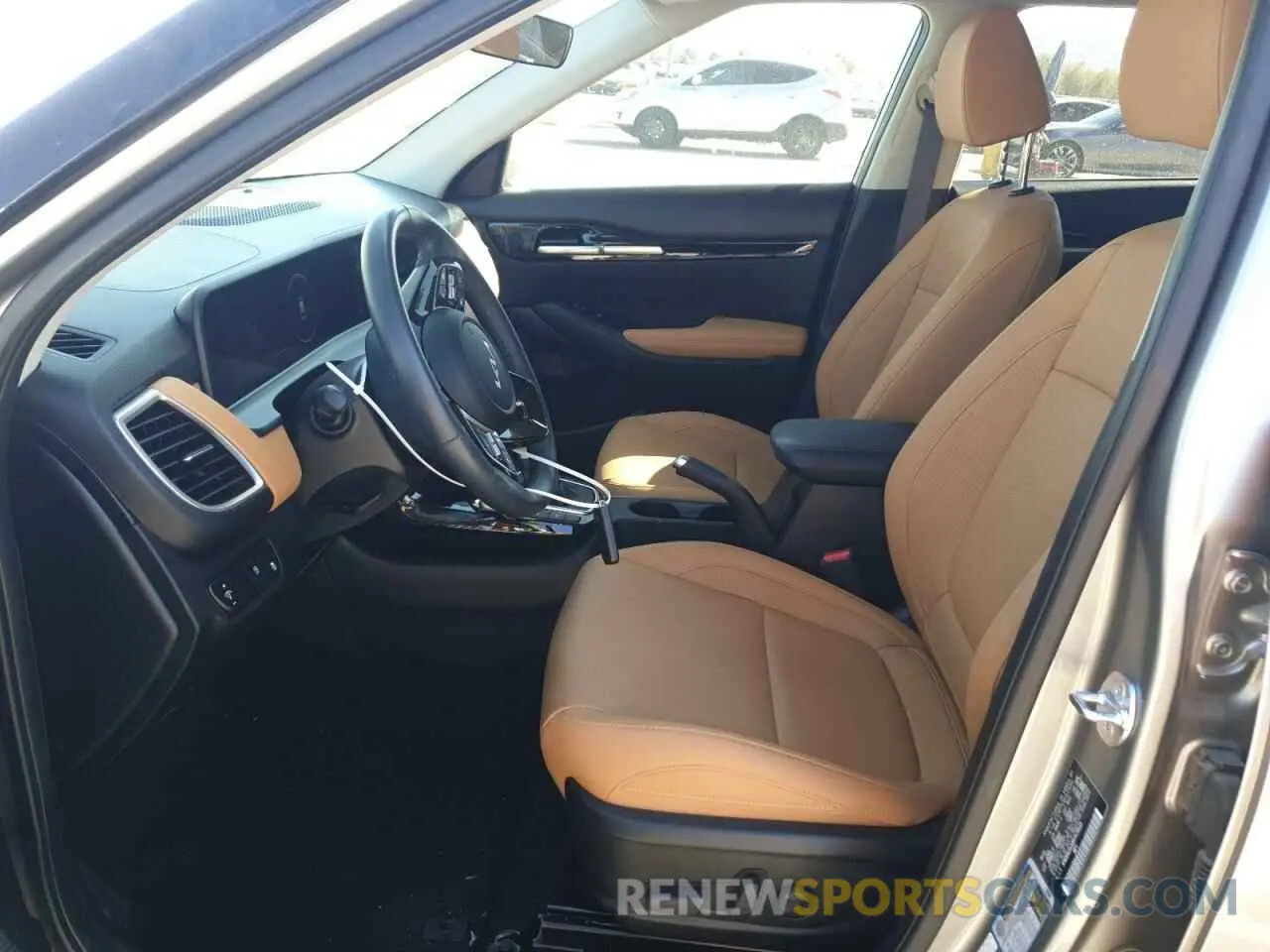 7 fotografías del automóvil dañado KNDER2AA8R7579533 KIA SELTOS 2024