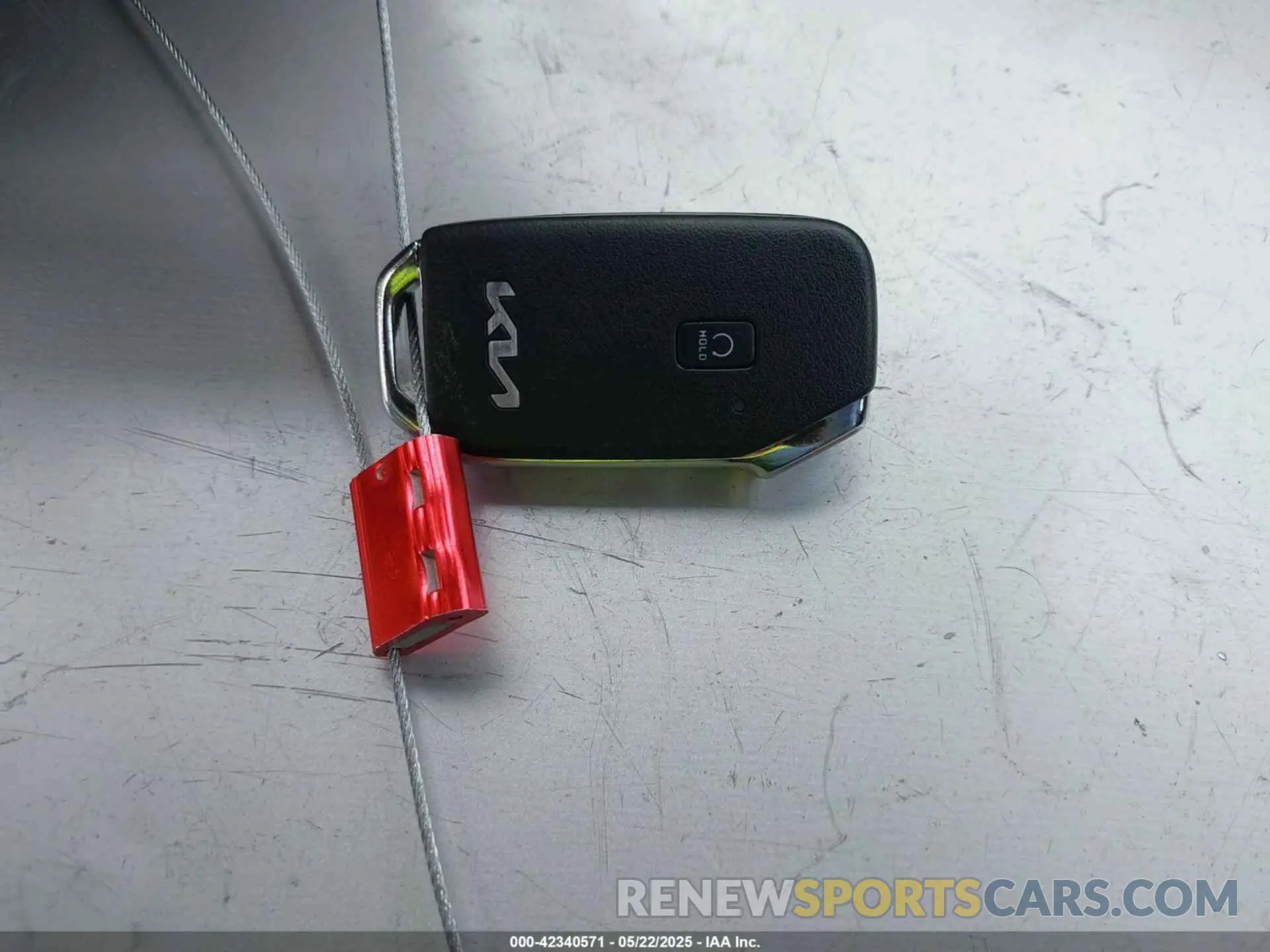 11 fotografías del automóvil dañado KNDER2AA8R7636670 KIA SELTOS 2024