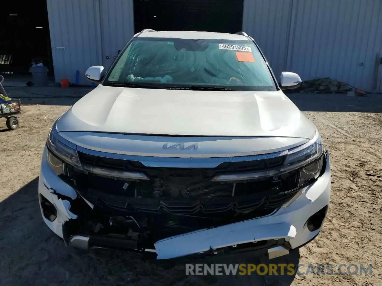 5 fotografías del automóvil dañado KNDER2AAXR7484200 KIA SELTOS 2024