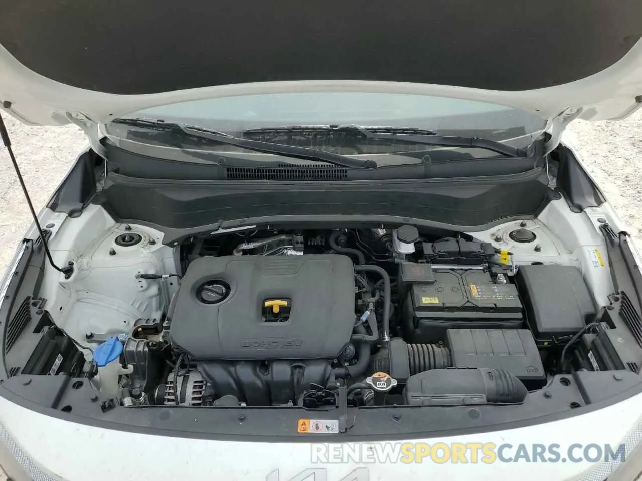 12 fotografías del automóvil dañado KNDERCAA1R7594333 KIA SELTOS 2024