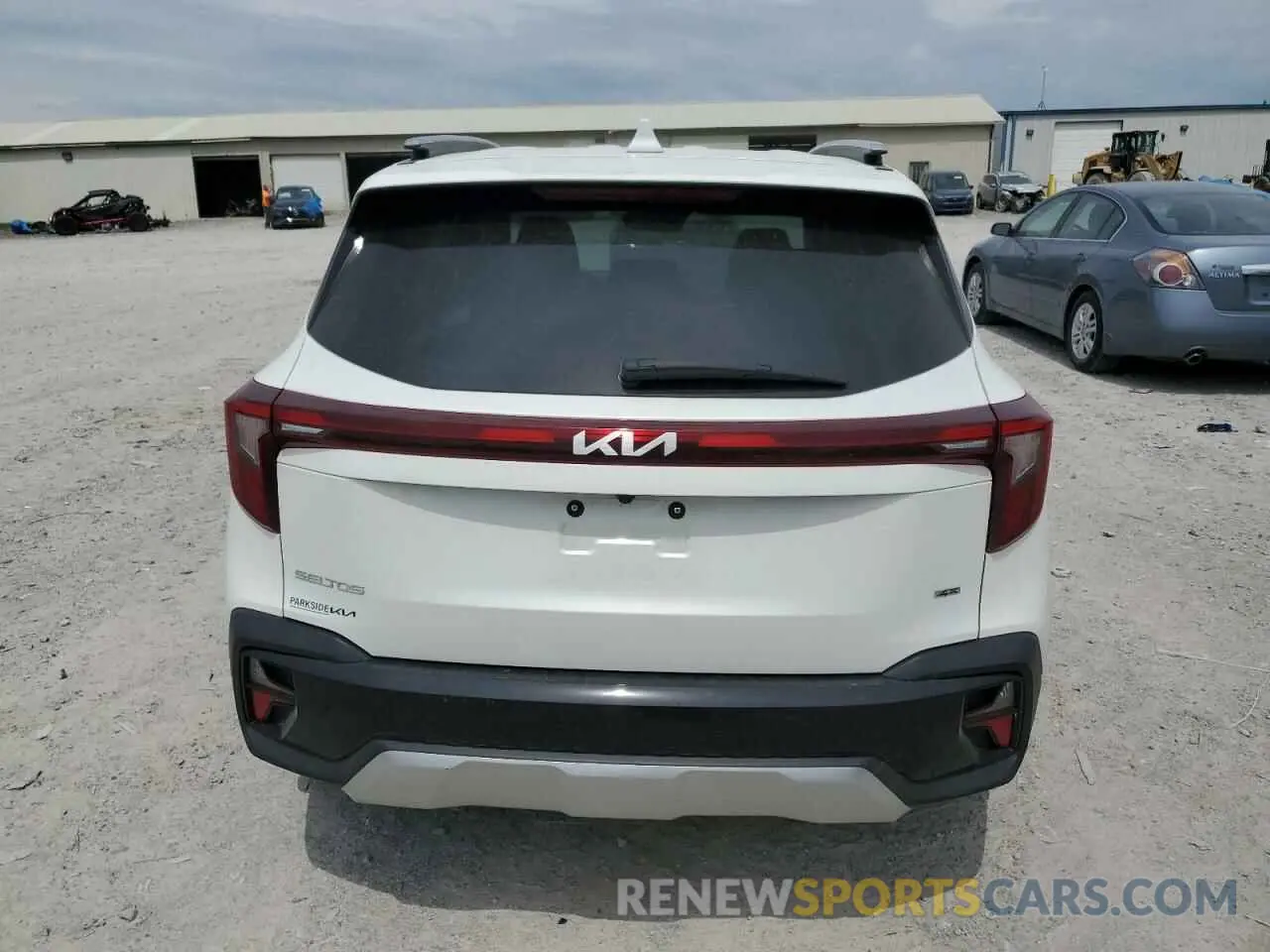 6 fotografías del automóvil dañado KNDERCAA1R7594333 KIA SELTOS 2024