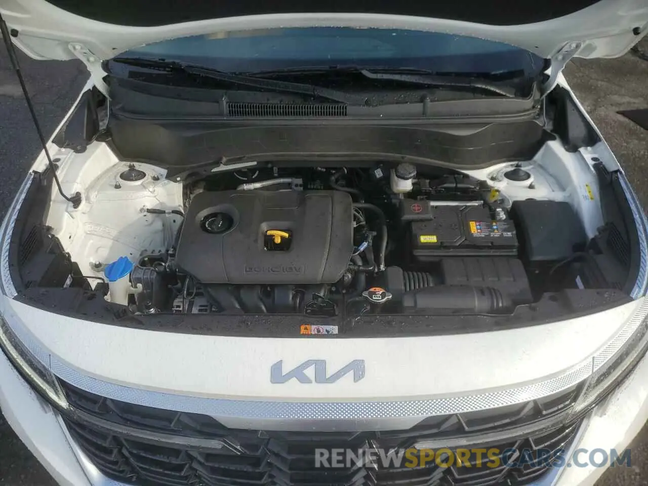 14 fotografías del automóvil dañado KNDERCAA1R7667068 KIA SELTOS 2024