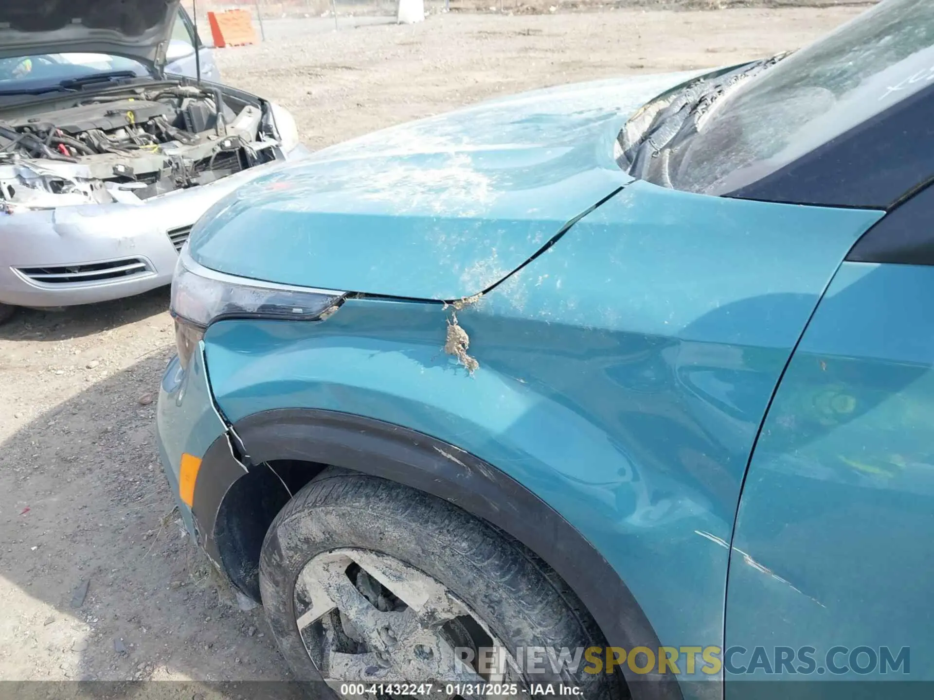21 fotografías del automóvil dañado KNDERCAA4R7482254 KIA SELTOS 2024