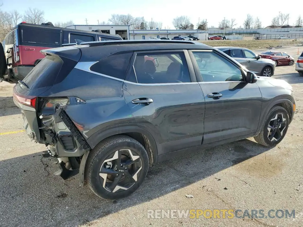 3 fotografías del automóvil dañado KNDERCAA4R7561259 KIA SELTOS 2024