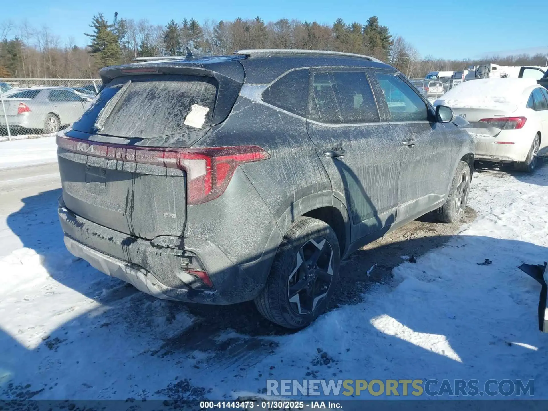 4 fotografías del automóvil dañado KNDERCAA4R7640284 KIA SELTOS 2024