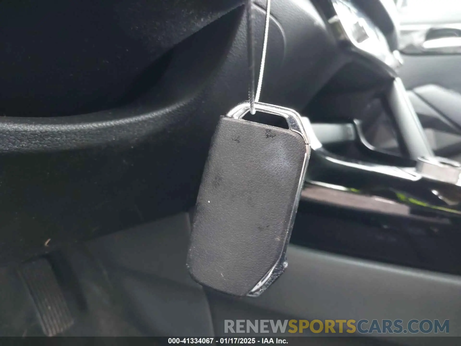 11 fotografías del automóvil dañado KNDERCAA5R7593654 KIA SELTOS 2024