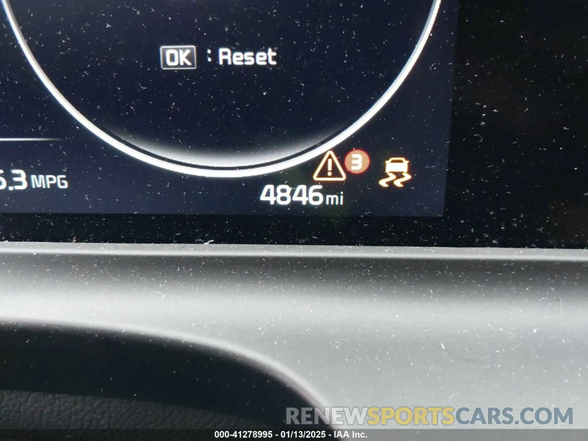 15 fotografías del automóvil dañado KNDERCAA5R7661564 KIA SELTOS 2024