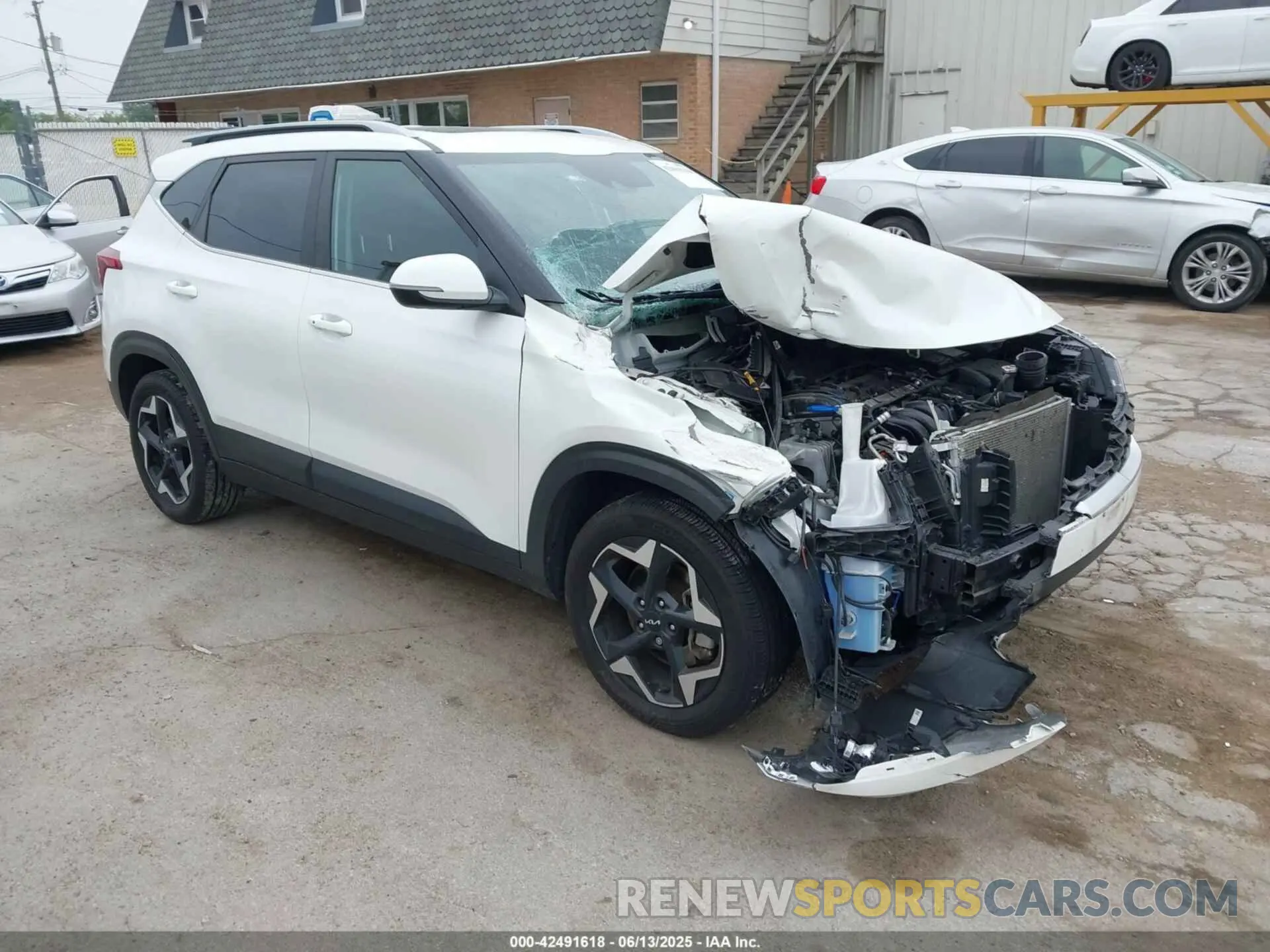 1 fotografías del automóvil dañado KNDERCAA6R7515013 KIA SELTOS 2024