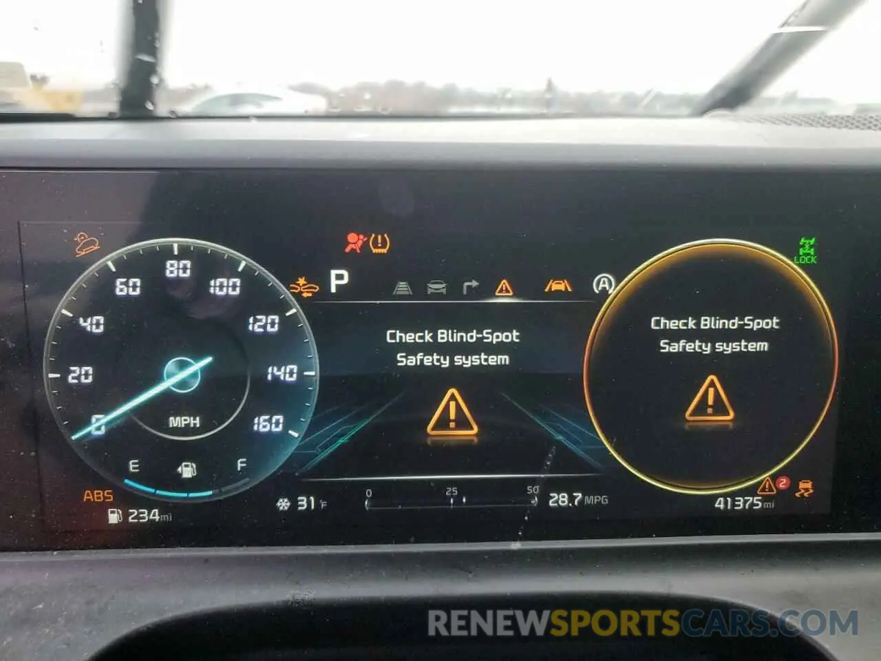 9 fotografías del automóvil dañado KNDERCAA7R7527669 KIA SELTOS 2024