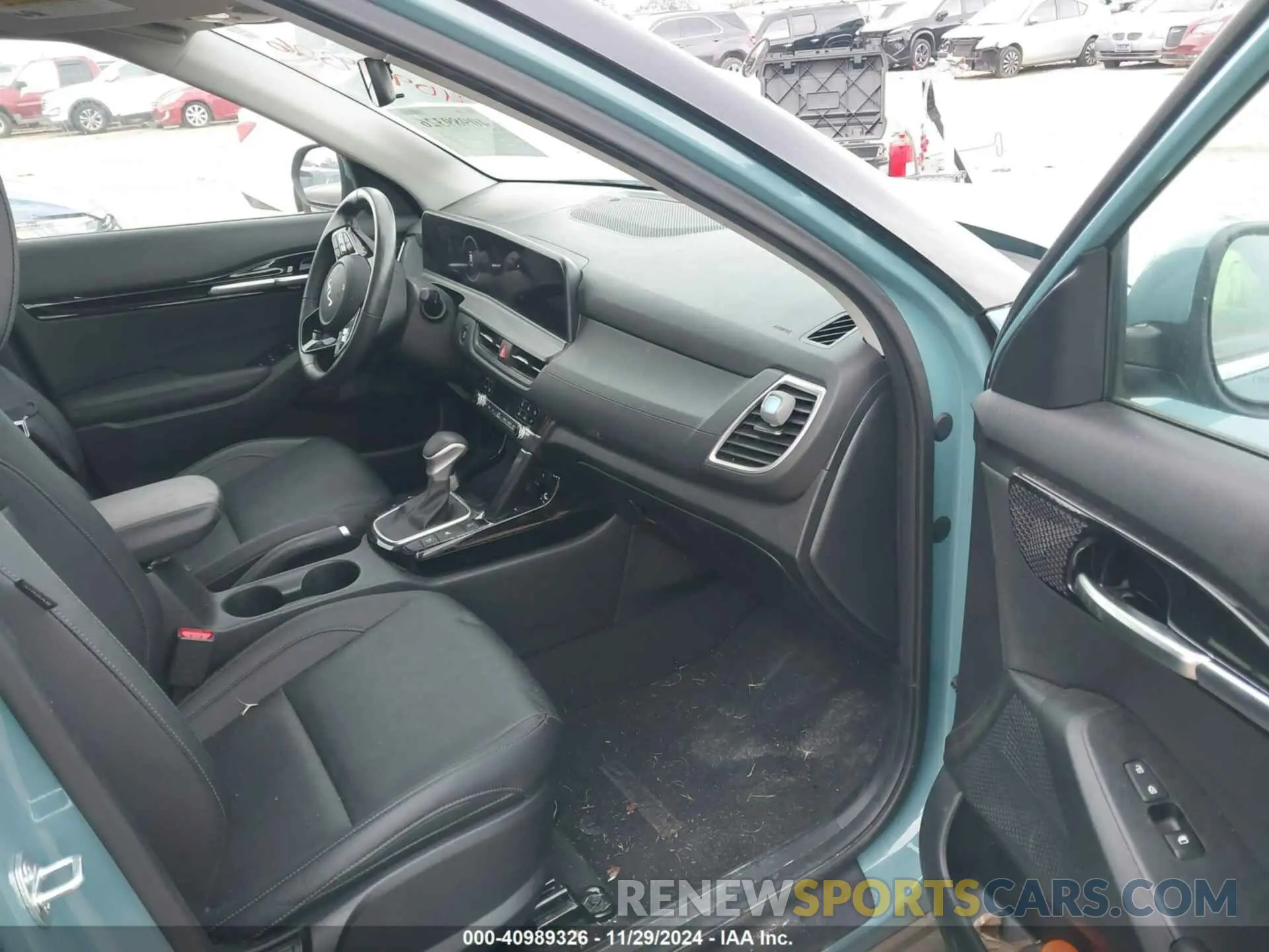 5 fotografías del automóvil dañado KNDERCAA9R7519962 KIA SELTOS 2024