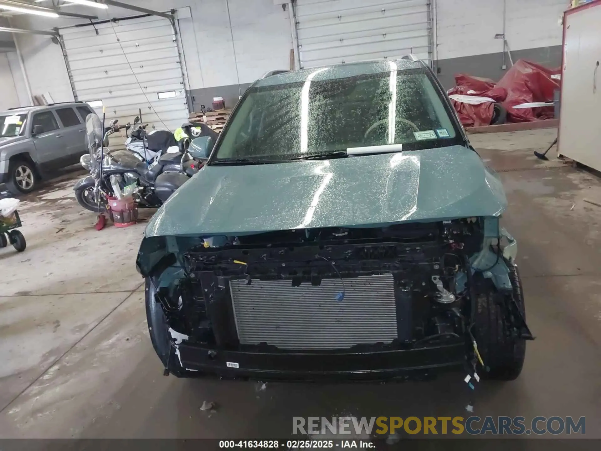 12 fotografías del automóvil dañado KNDERCAAXR7647823 KIA SELTOS 2024